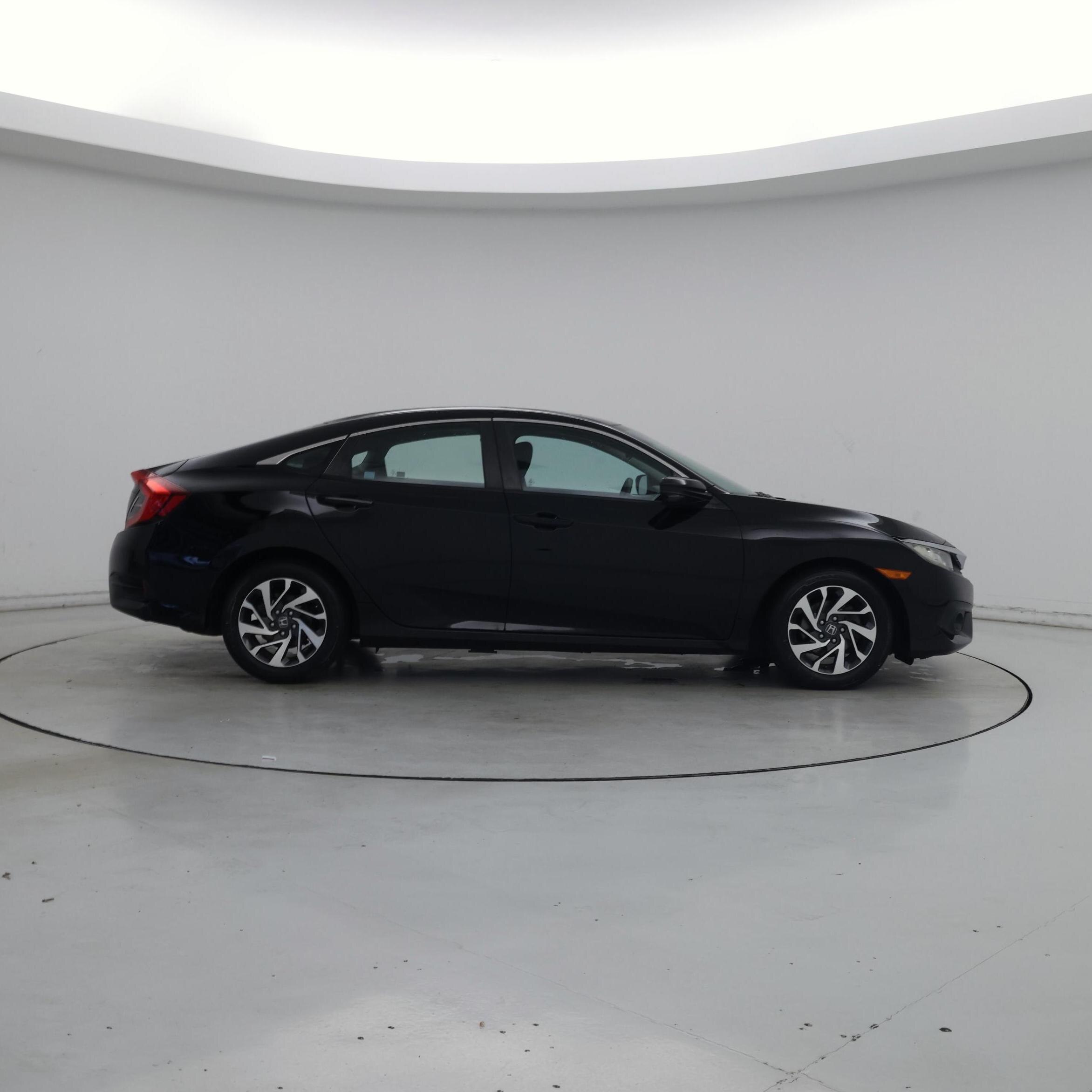 Thumbnail: 2016 Honda Civic - 7