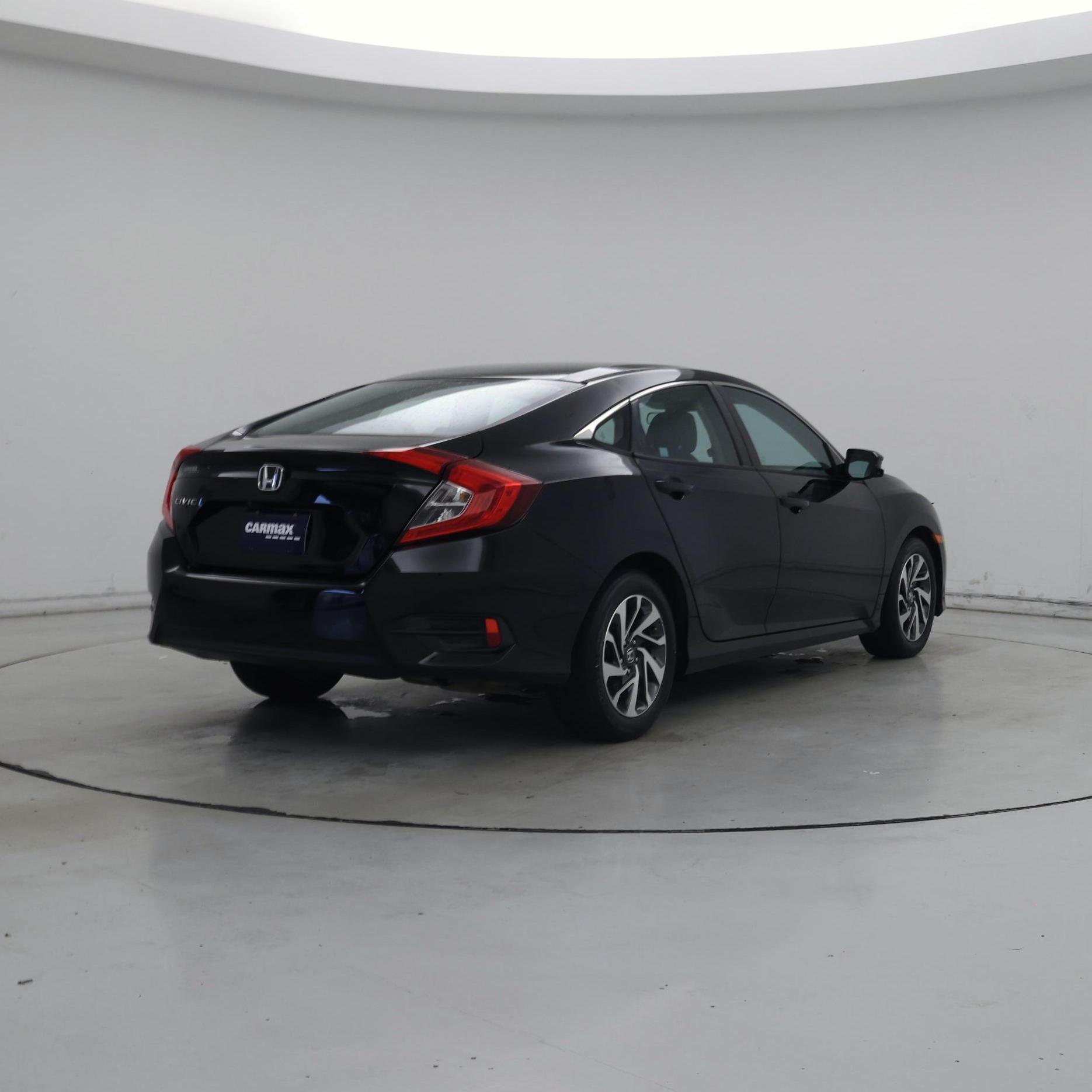 Thumbnail: 2016 Honda Civic - 8