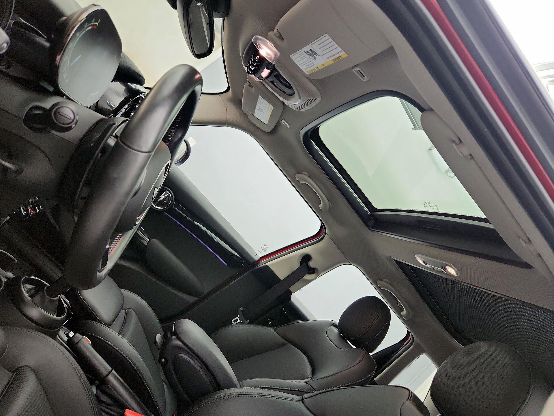 Thumbnail: 2022 MINI Cooper Hardtop - 19