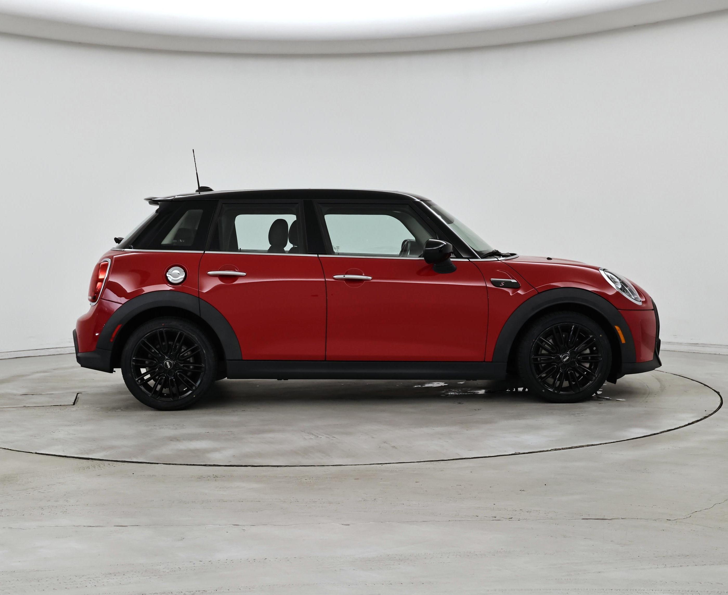 Thumbnail: 2022 MINI Cooper Hardtop - 7