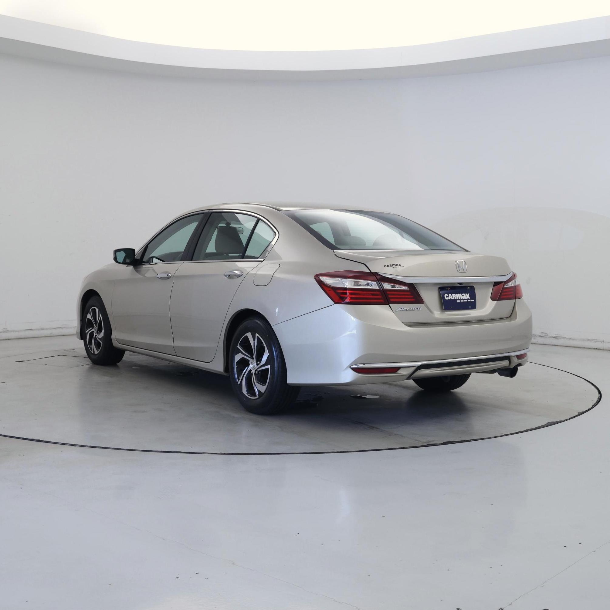 Thumbnail: 2017 Honda Accord - 2