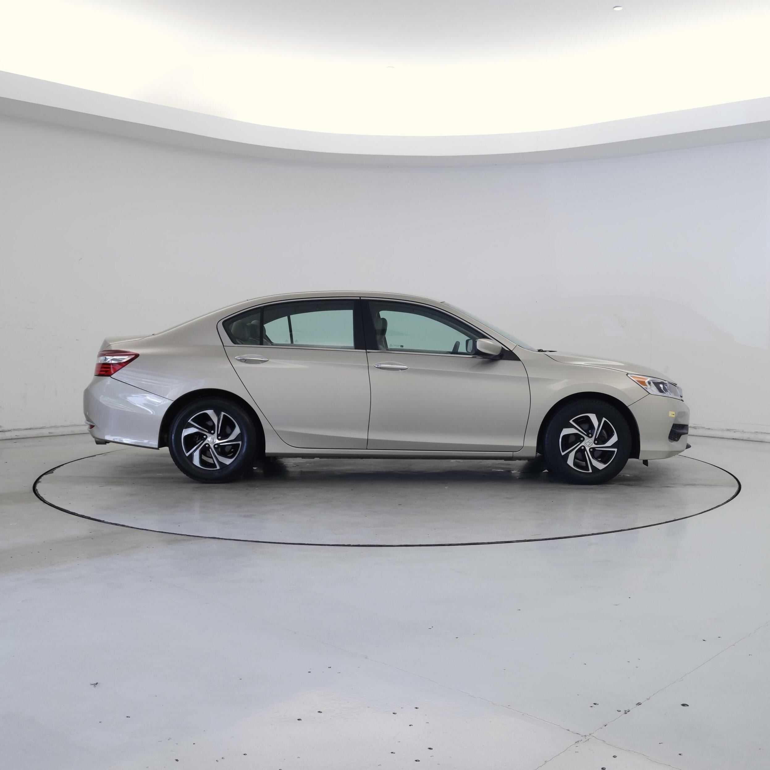 Thumbnail: 2017 Honda Accord - 7