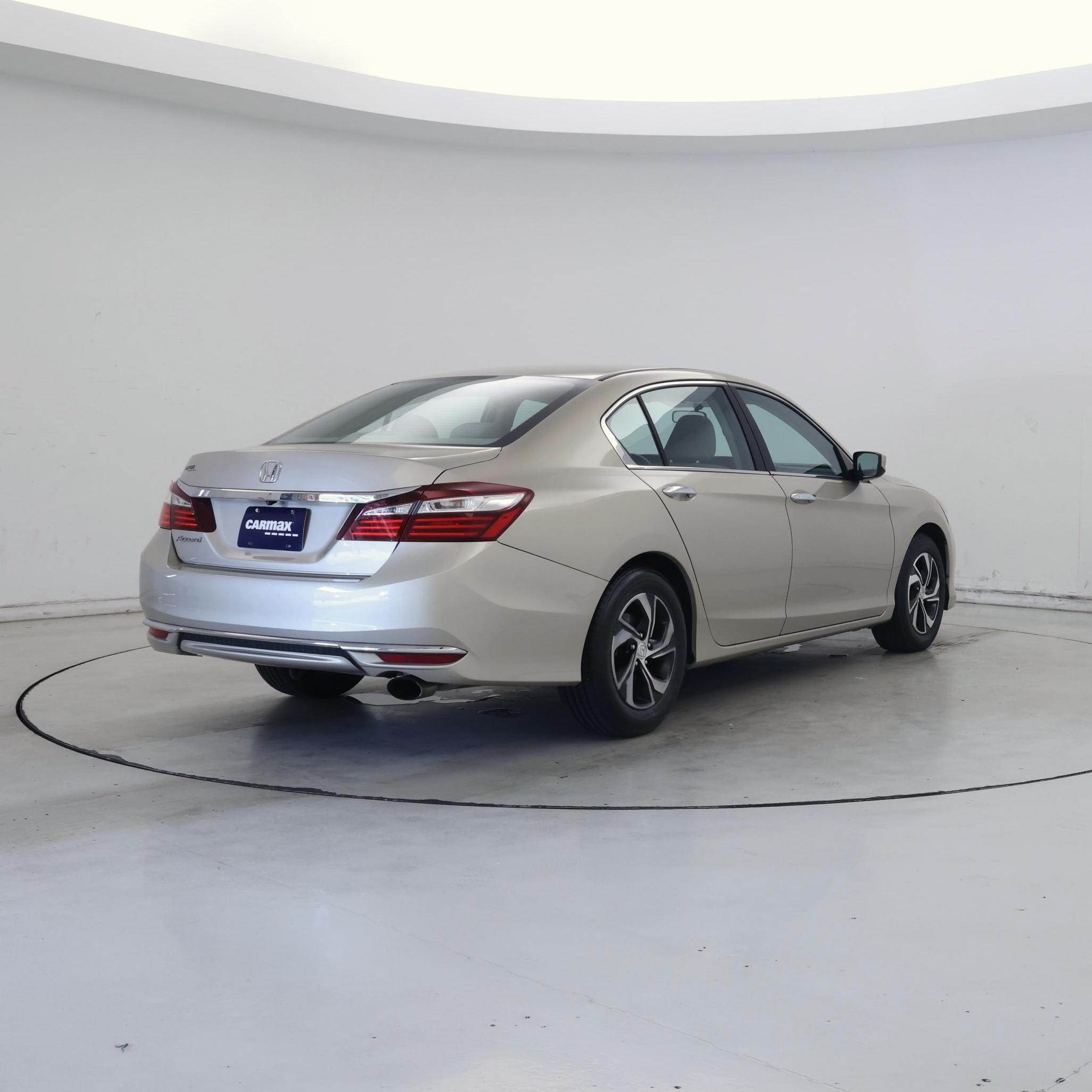 Thumbnail: 2017 Honda Accord - 8