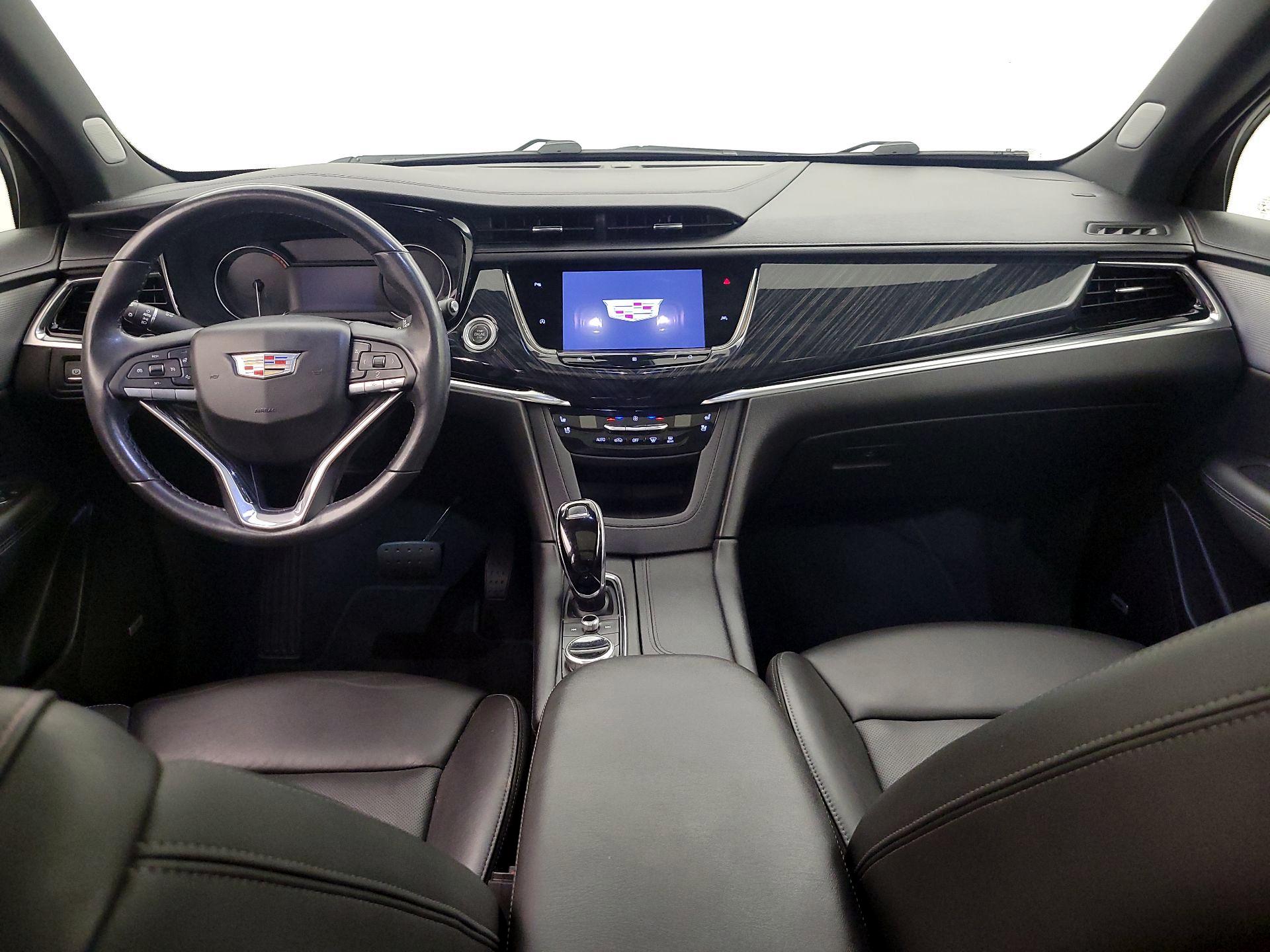 Thumbnail: 2021 Cadillac XT6 - 9