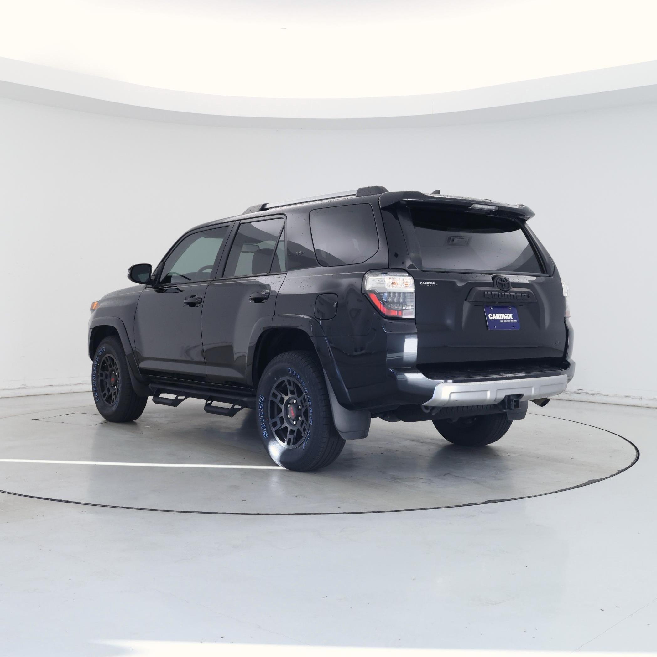 Thumbnail: 2018 Toyota 4Runner - 2