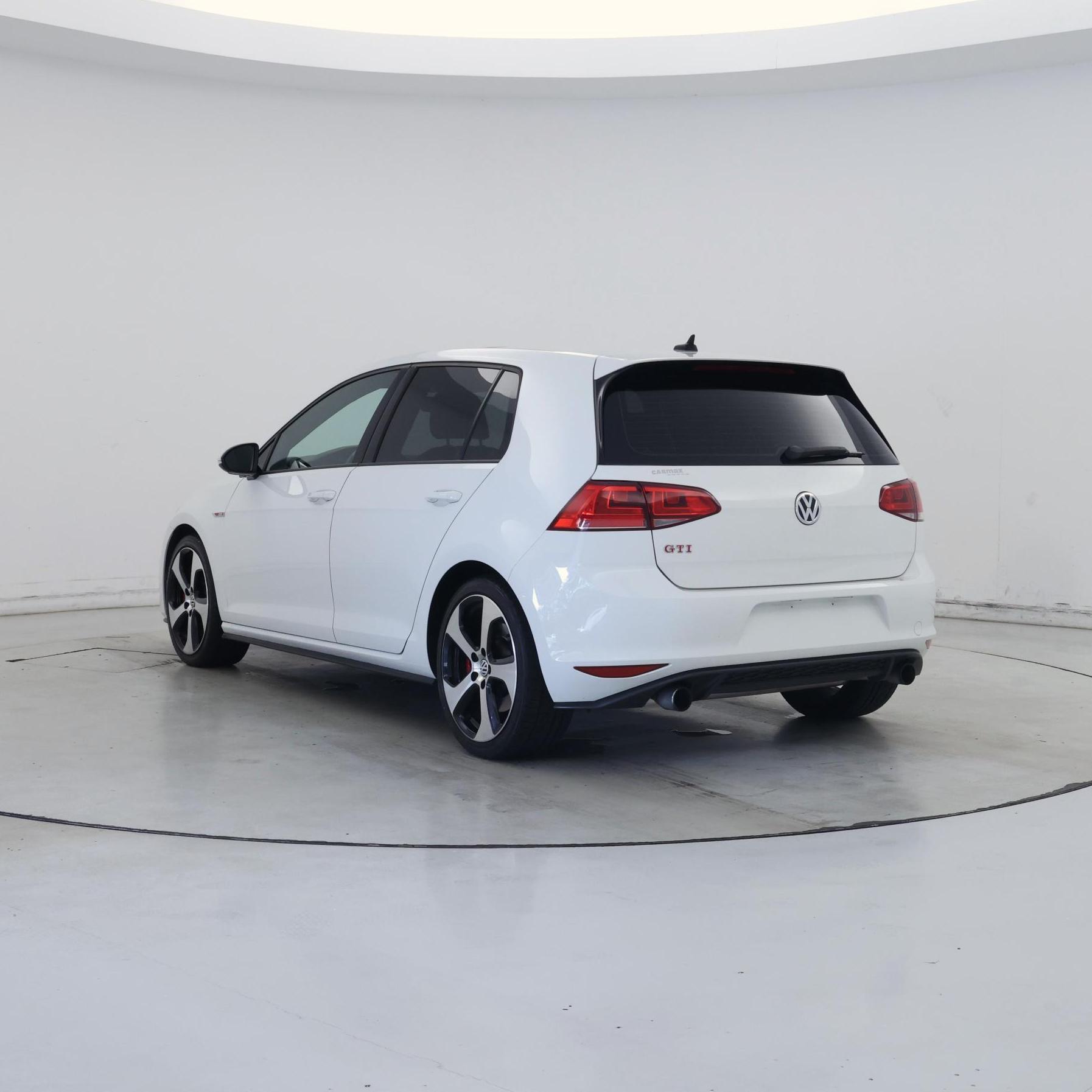Thumbnail: 2016 Volkswagen Golf - 2