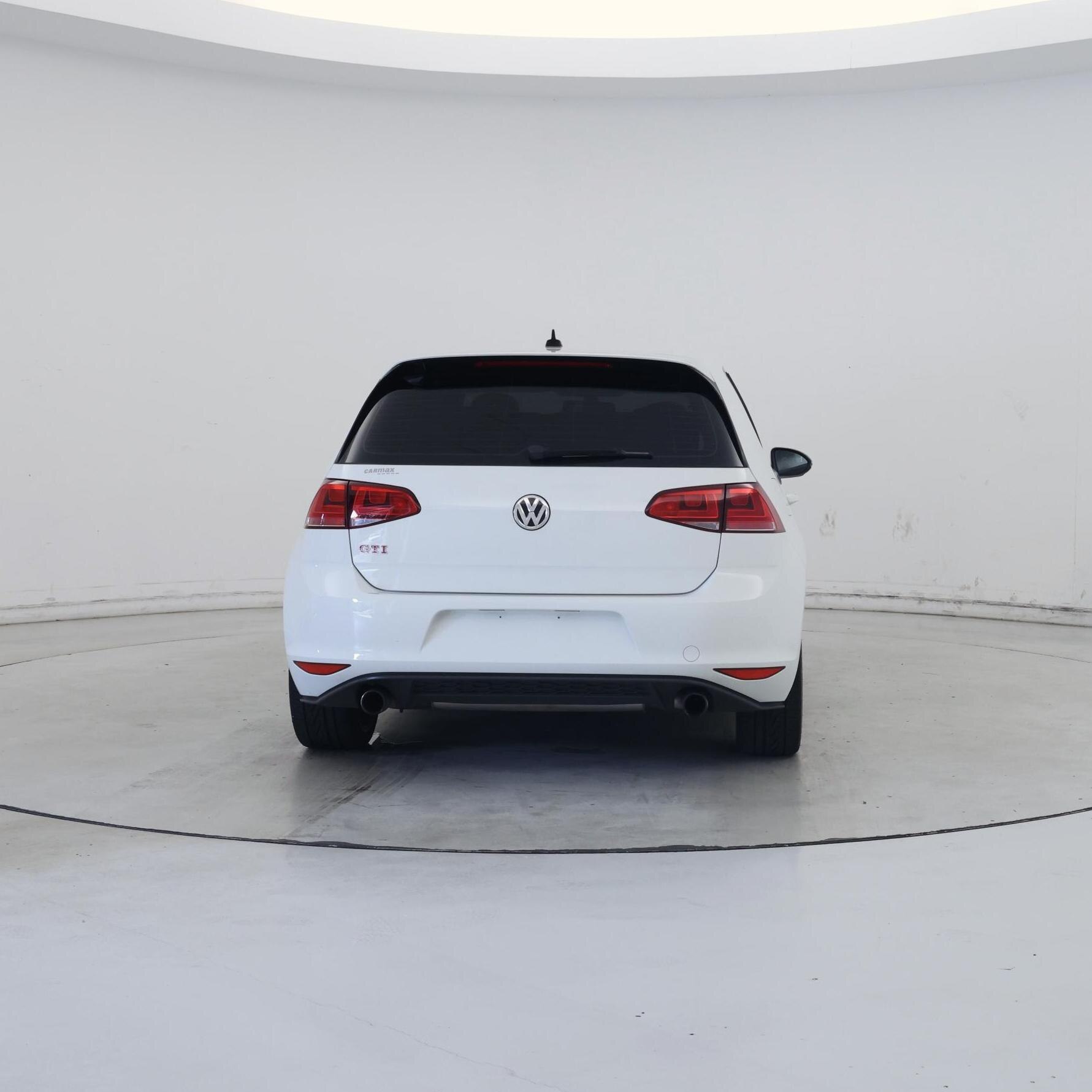 Thumbnail: 2016 Volkswagen Golf - 8