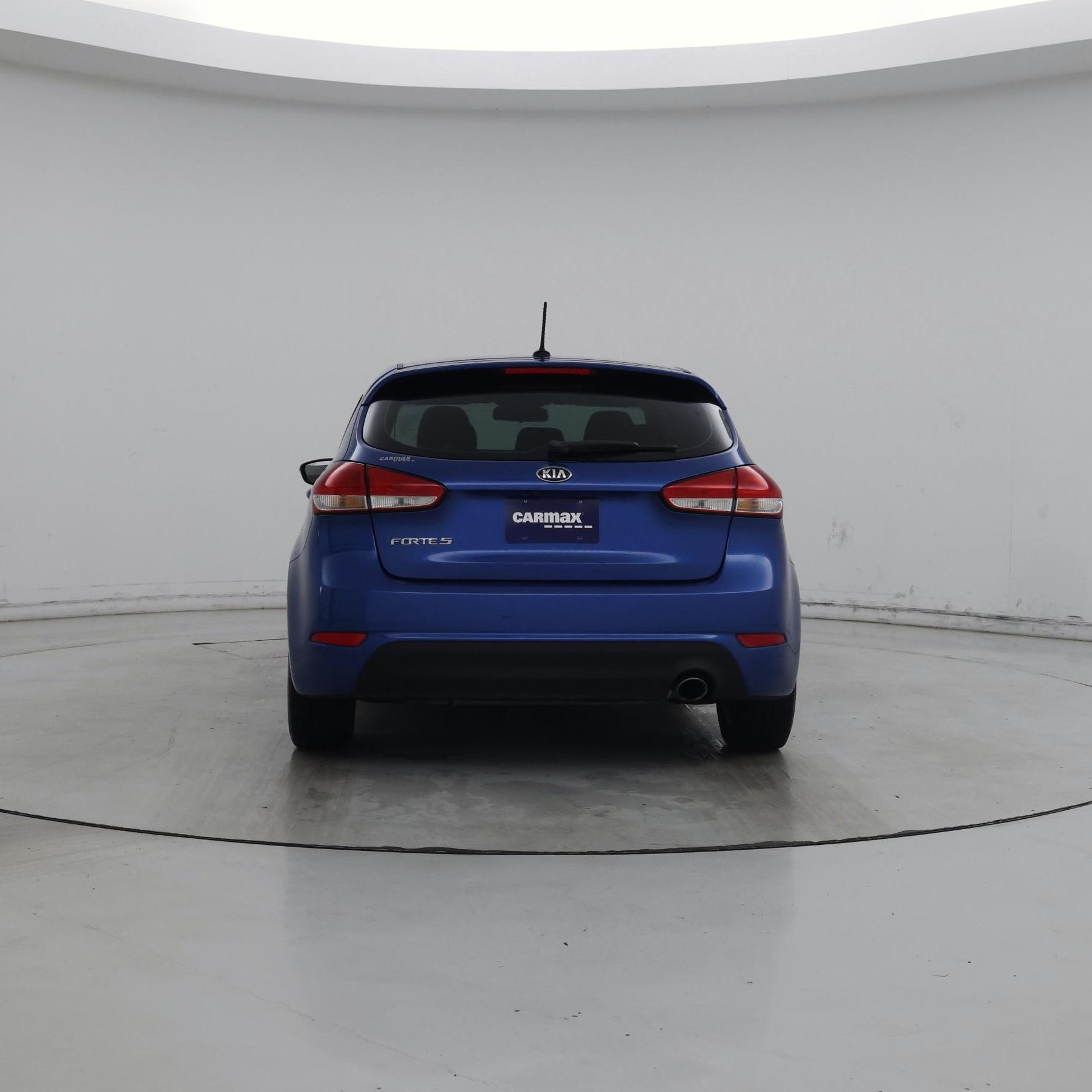 Thumbnail: 2015 Kia Forte - 6