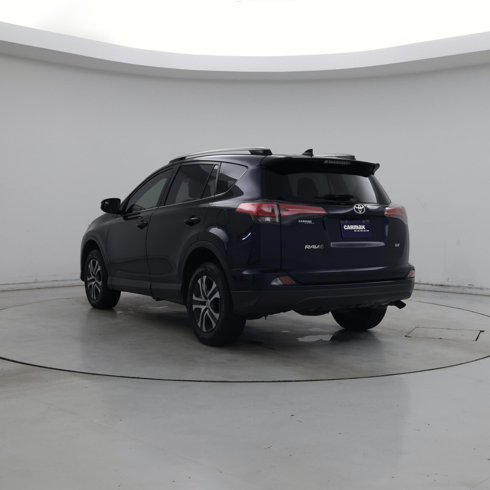 Thumbnail: 2018 Toyota RAV4 - 2