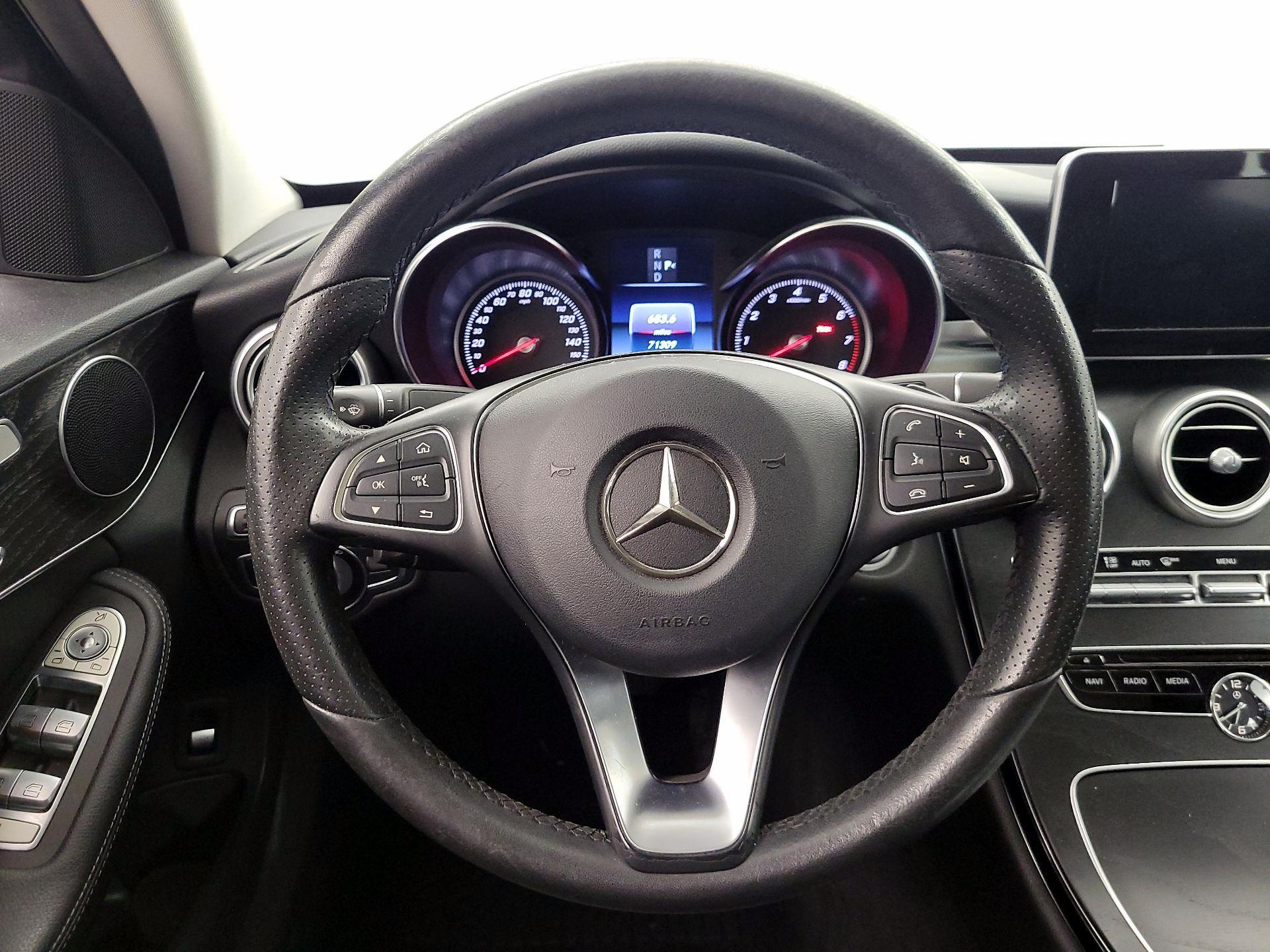 Thumbnail: 2017 Mercedes-Benz C-Class - 10