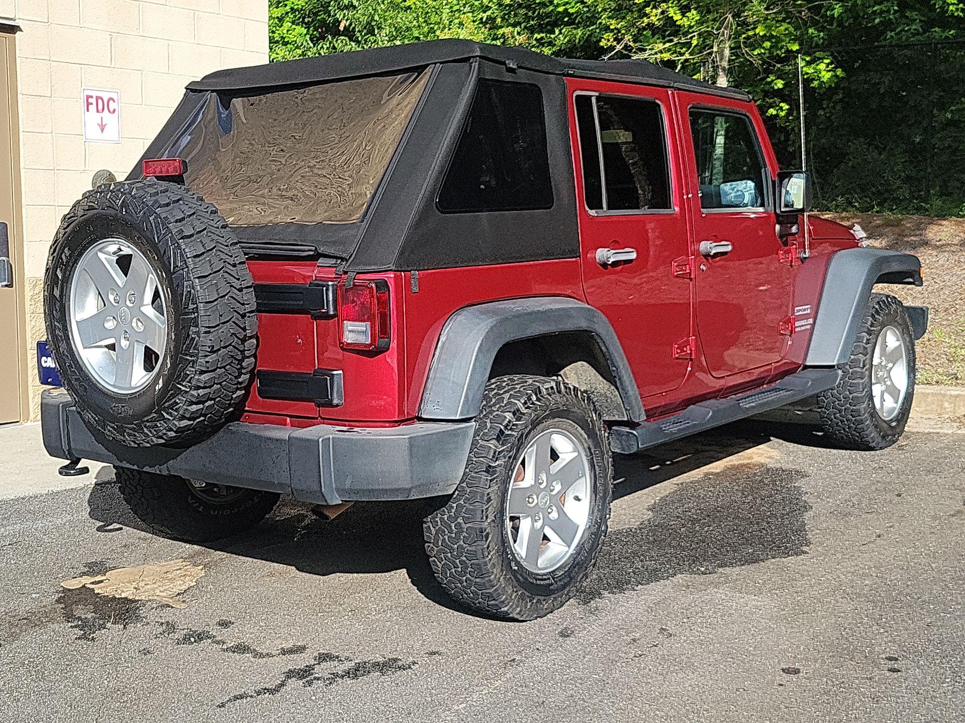 Thumbnail: 2013 Jeep Wrangler - 5