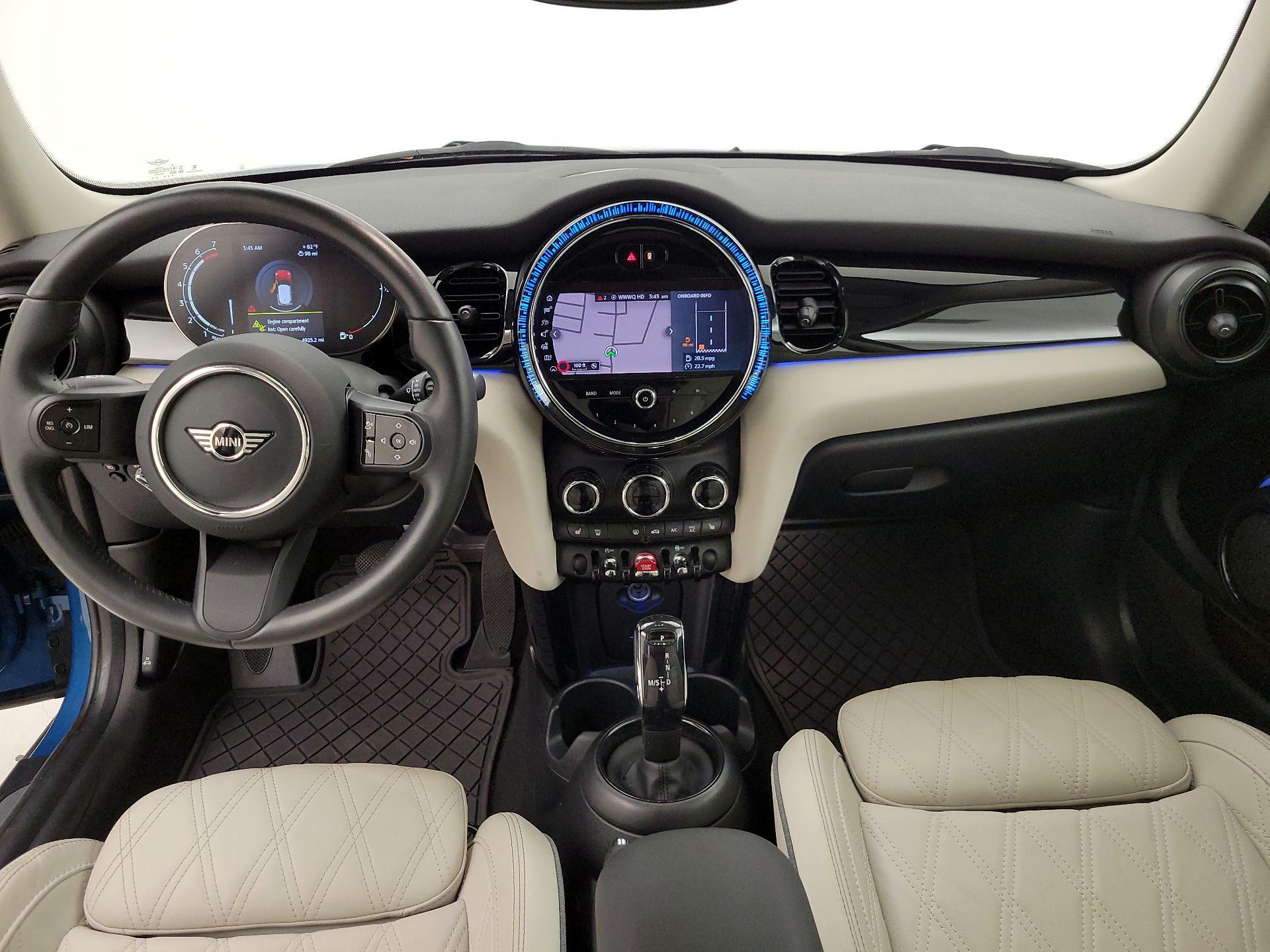 Thumbnail: 2024 MINI Cooper Hardtop - 9