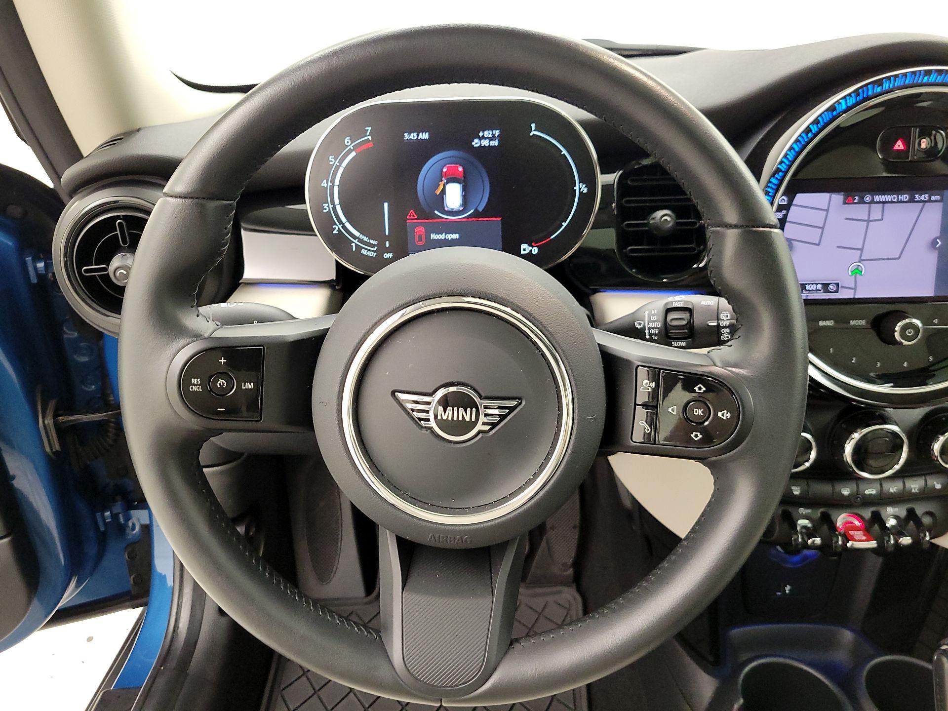 Thumbnail: 2024 MINI Cooper Hardtop - 10