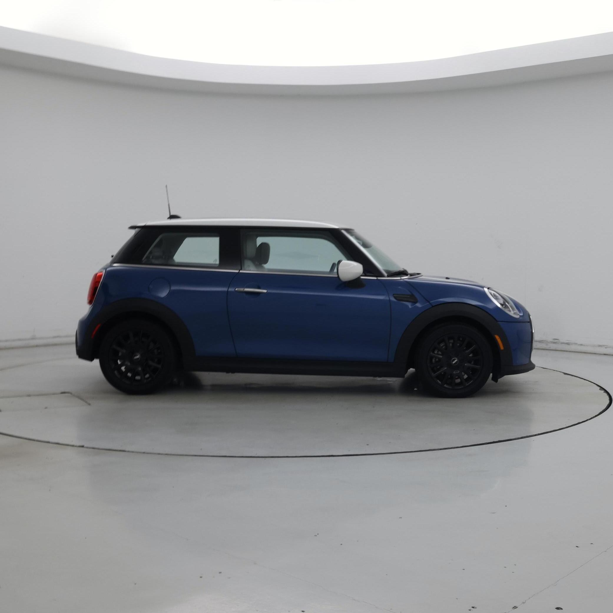 Thumbnail: 2024 MINI Cooper Hardtop - 7