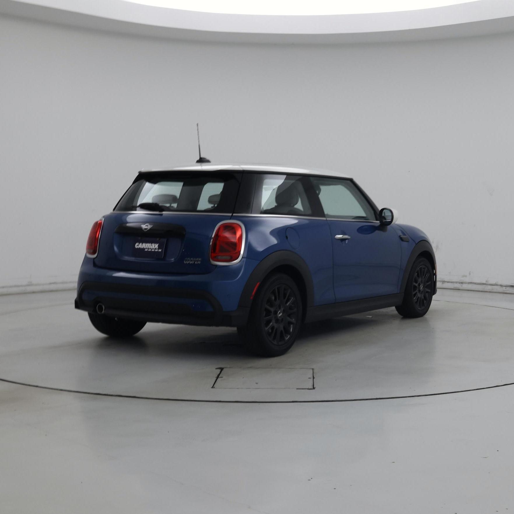 Thumbnail: 2024 MINI Cooper Hardtop - 8