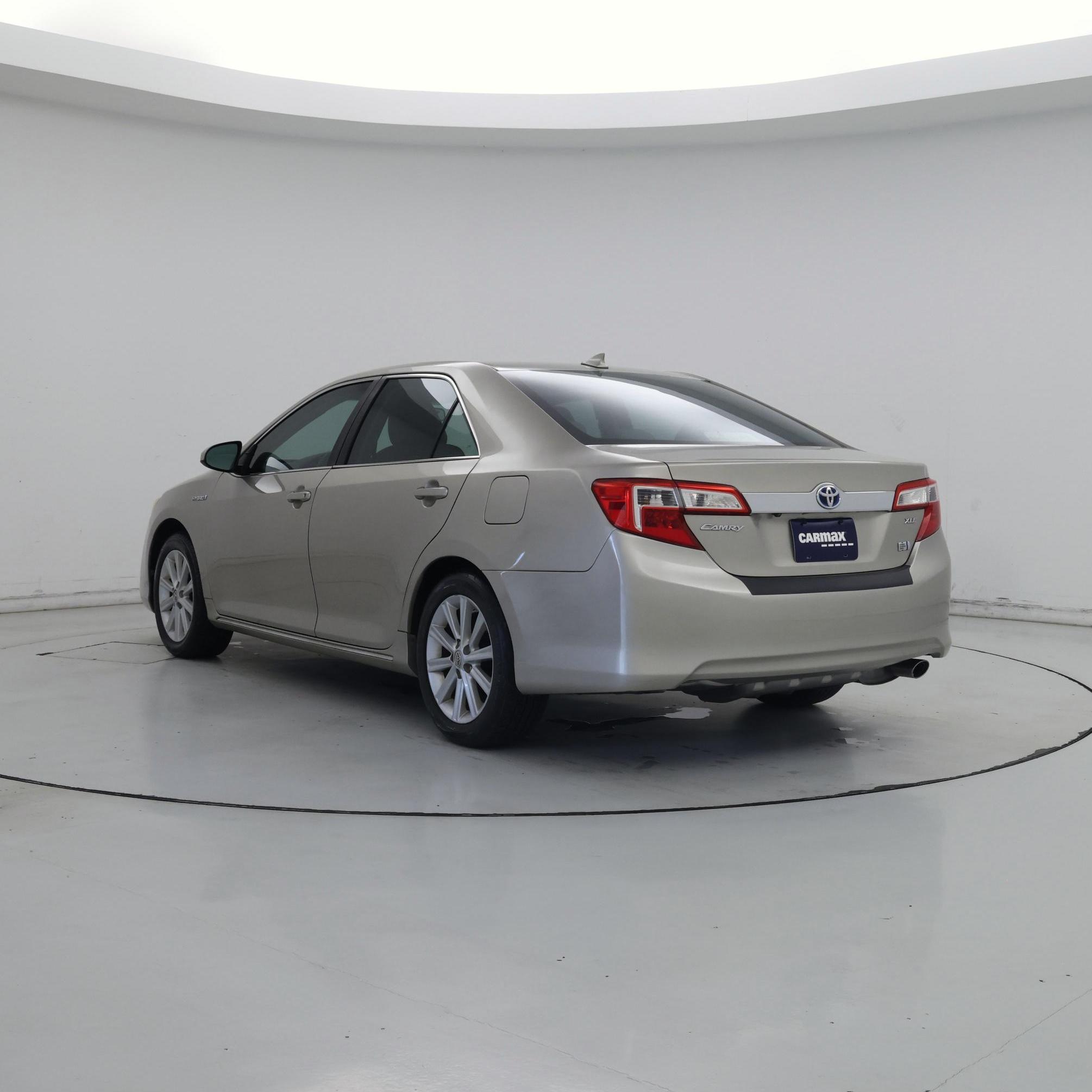 Thumbnail: 2013 Toyota Camry - 2