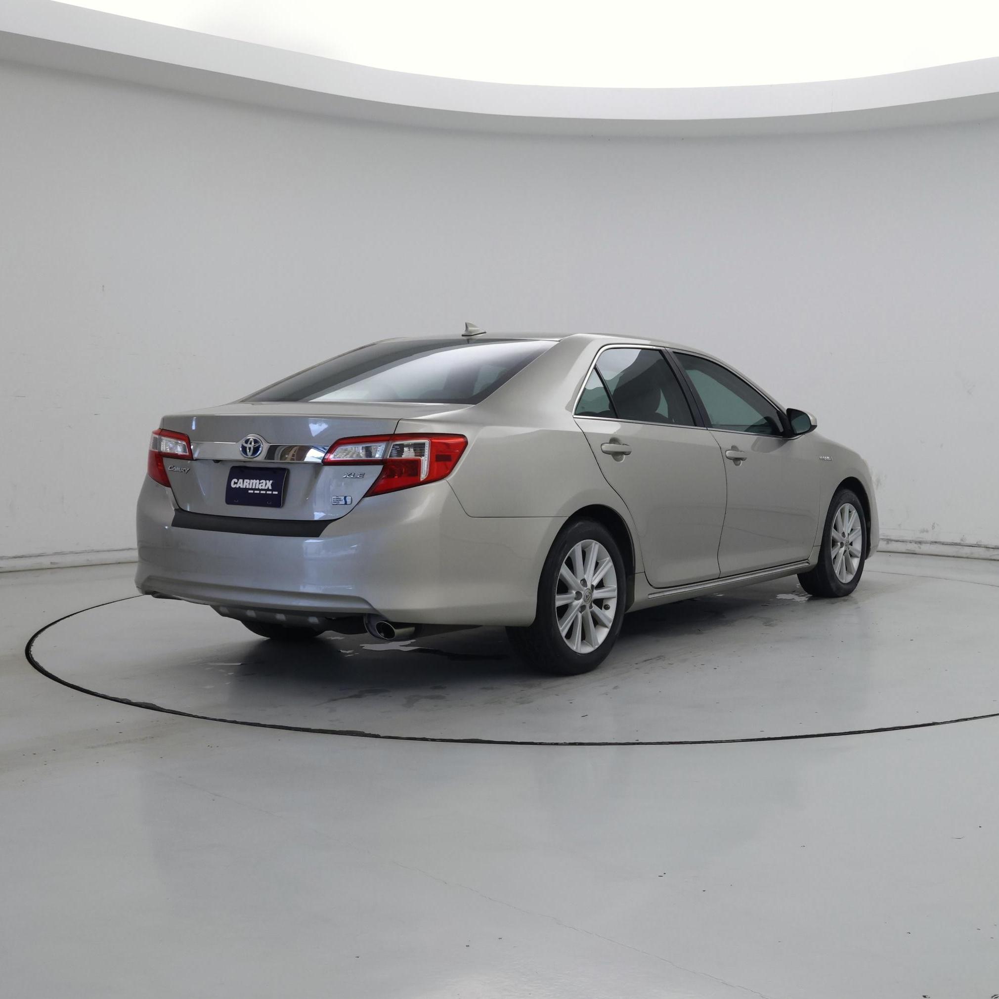 Thumbnail: 2013 Toyota Camry - 8