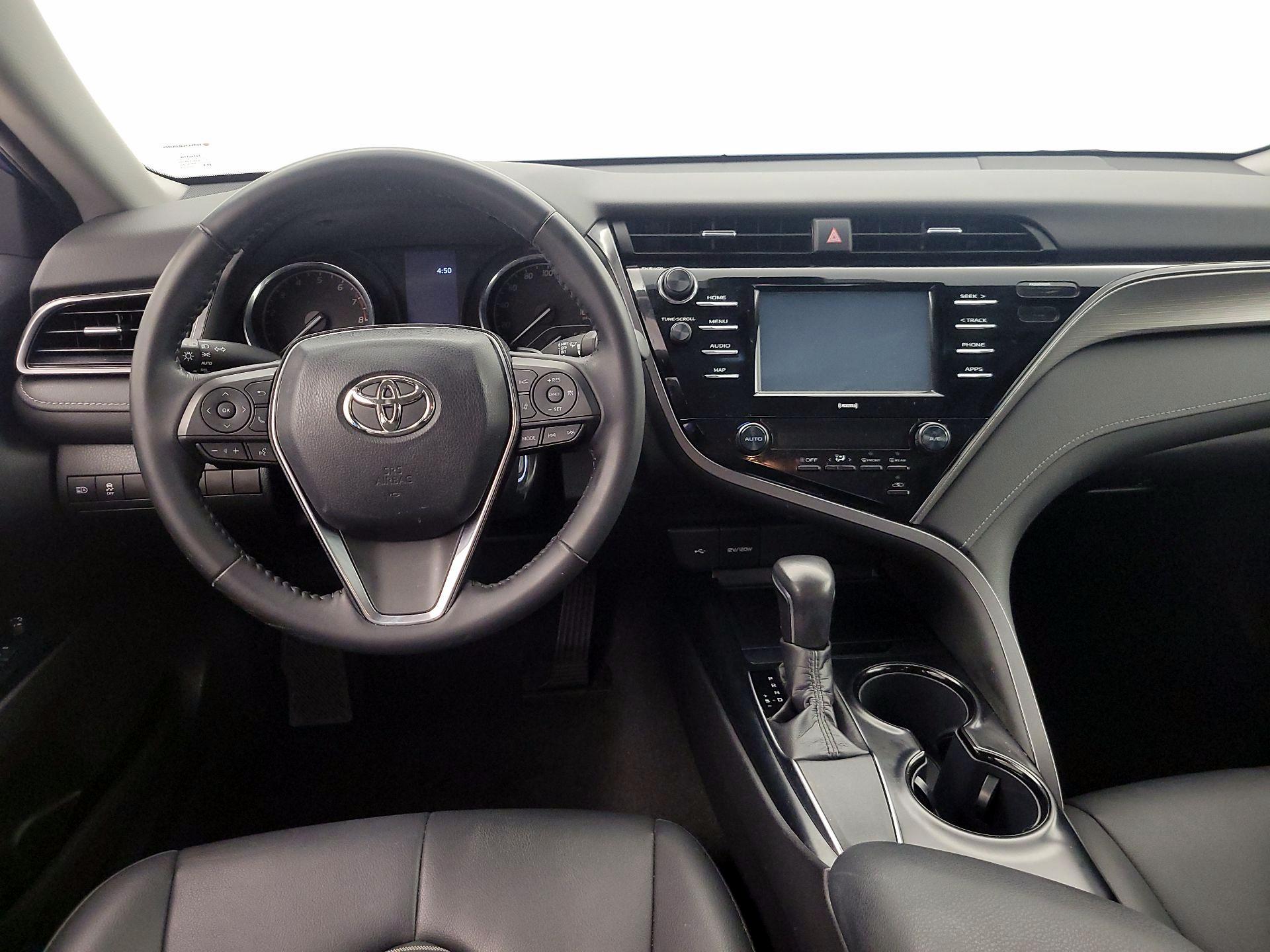Thumbnail: 2020 Toyota Camry - 10