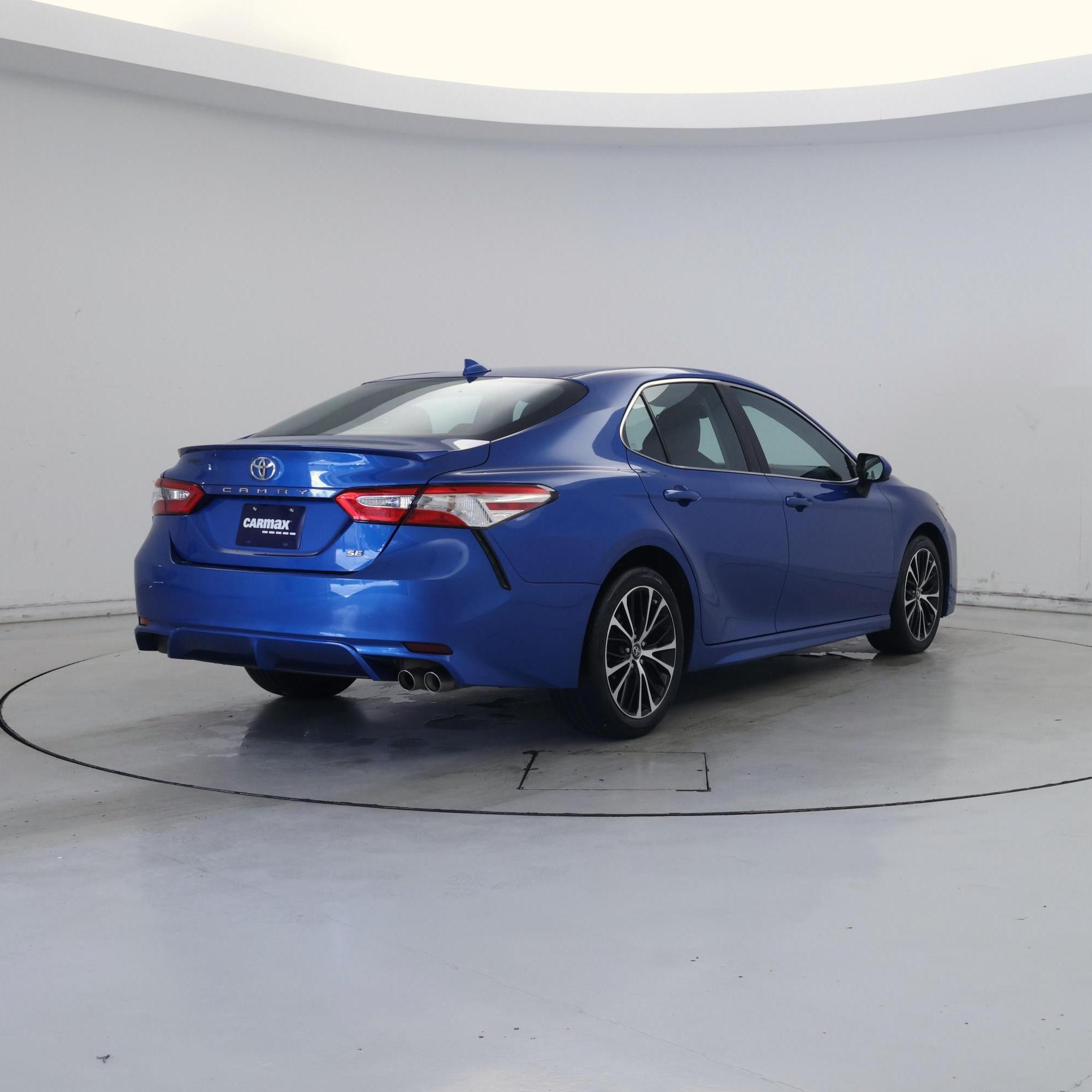 Thumbnail: 2020 Toyota Camry - 8