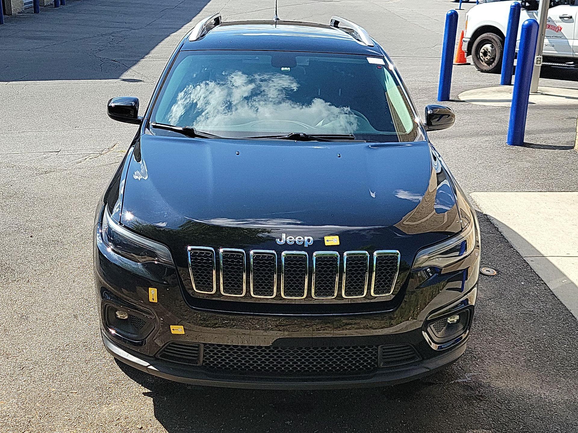 Thumbnail: 2019 Jeep Cherokee - 2