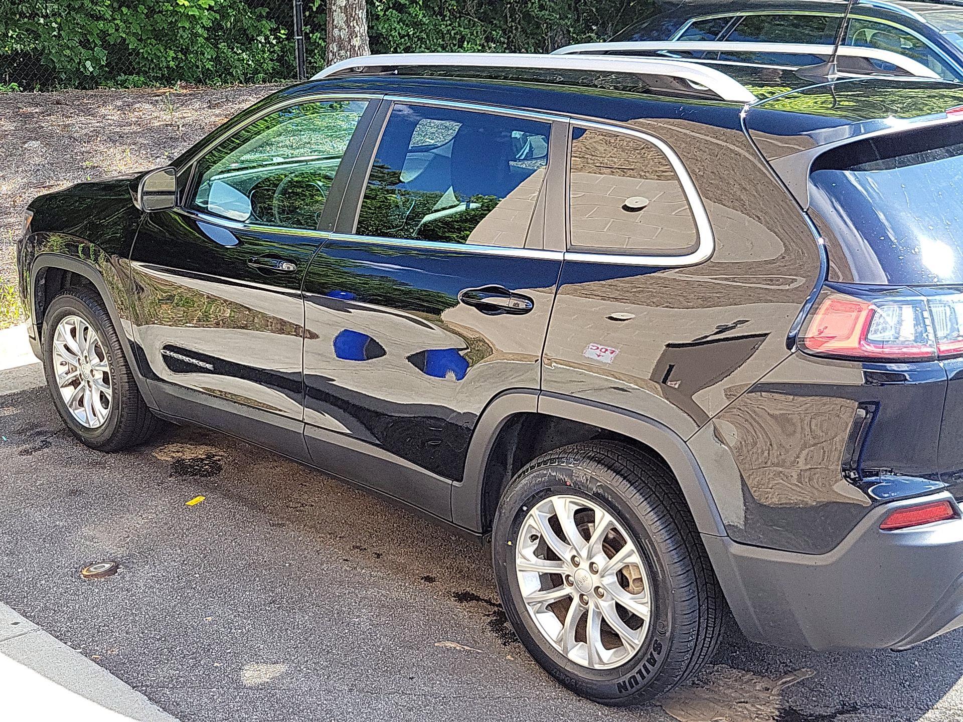 Thumbnail: 2019 Jeep Cherokee - 7