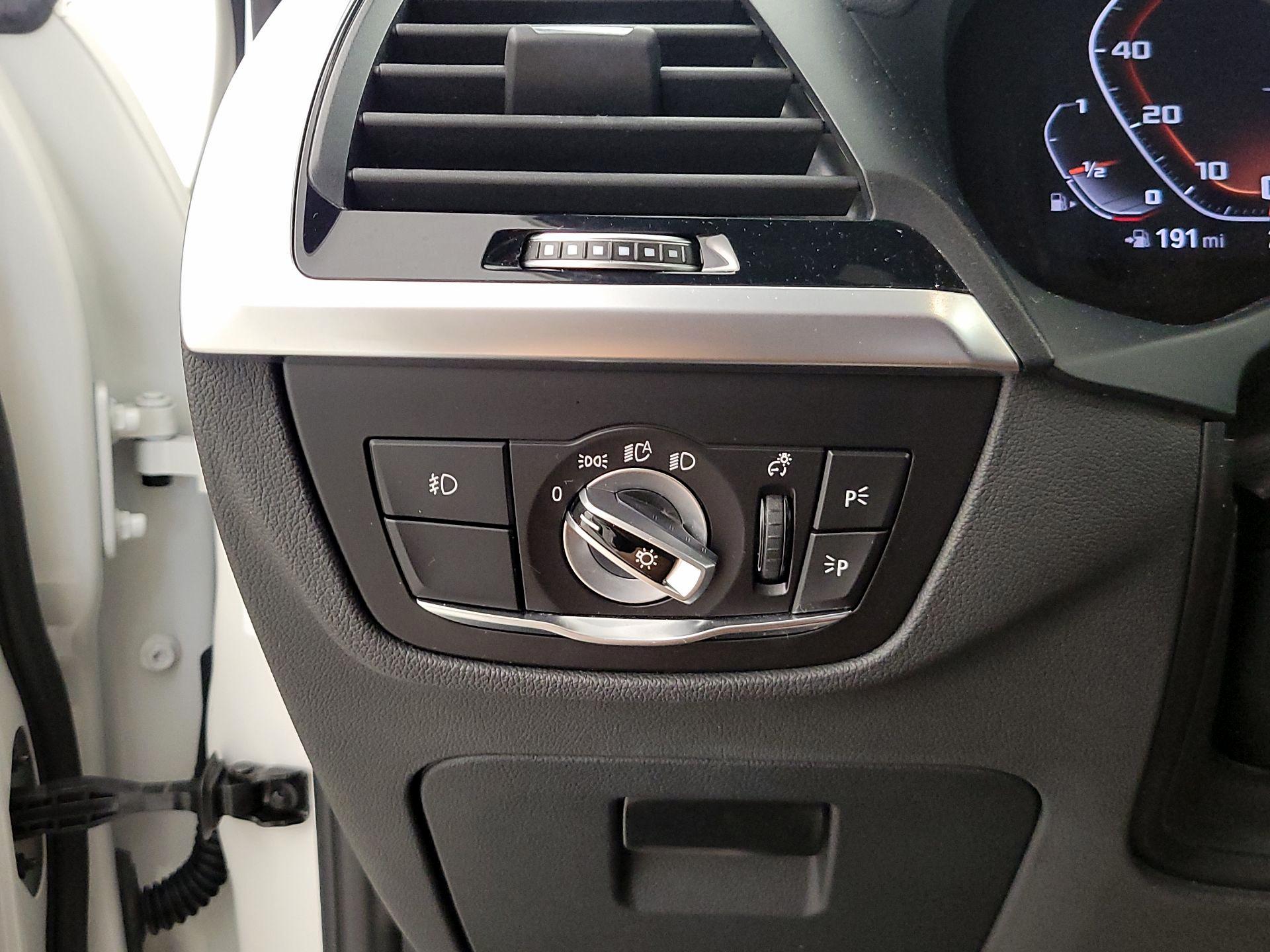Thumbnail: 2021 BMW X3 - 13