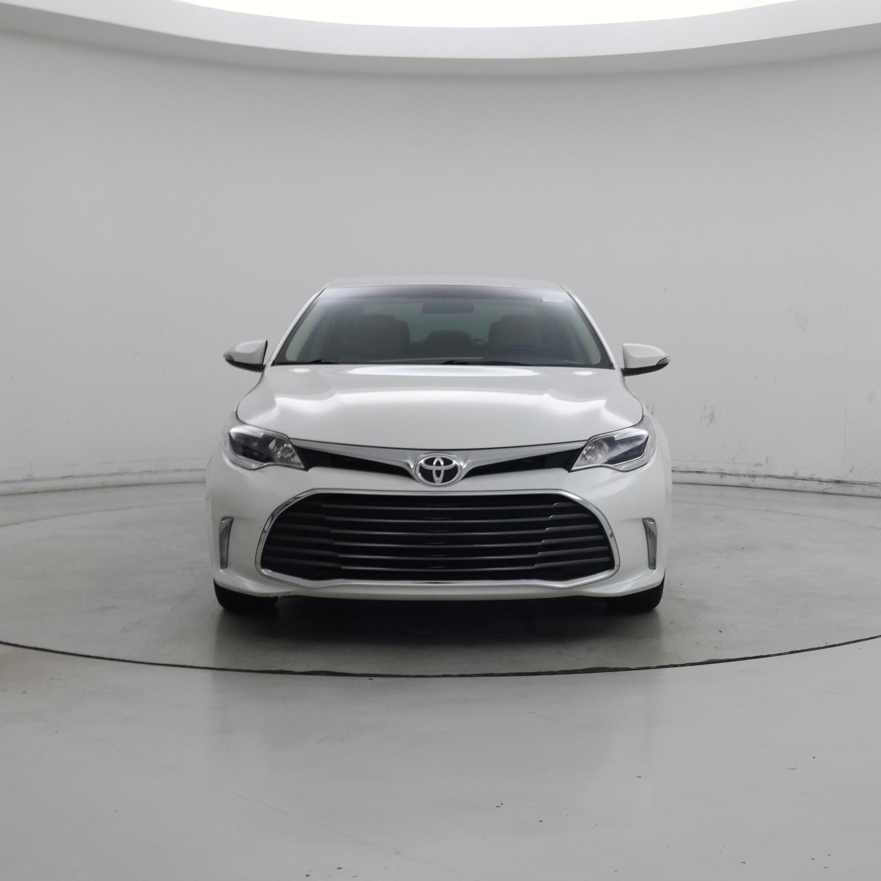 Thumbnail: 2016 Toyota Avalon - 5