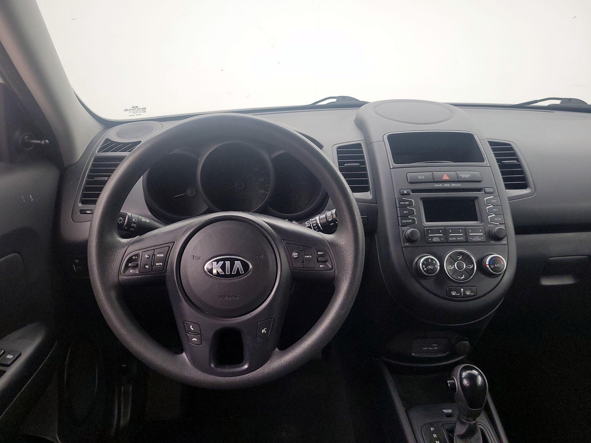Thumbnail: 2013 Kia Soul - 10
