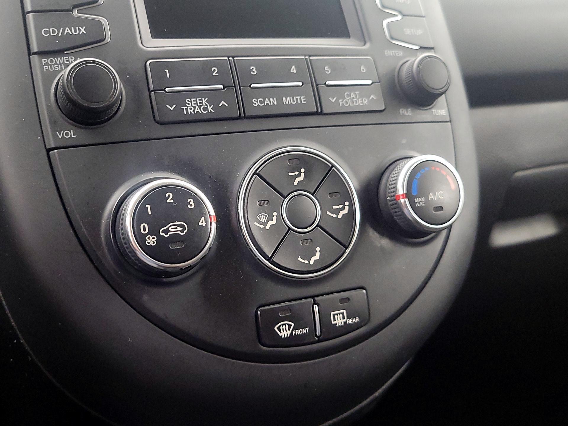 Thumbnail: 2013 Kia Soul - 15