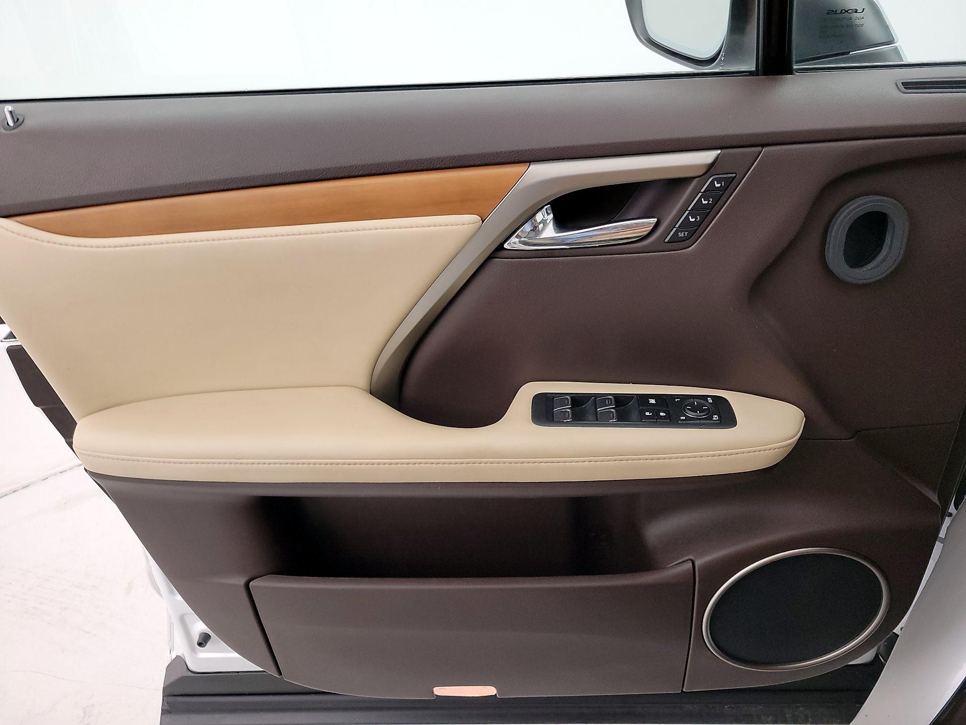 Thumbnail: 2020 Lexus RX - 12