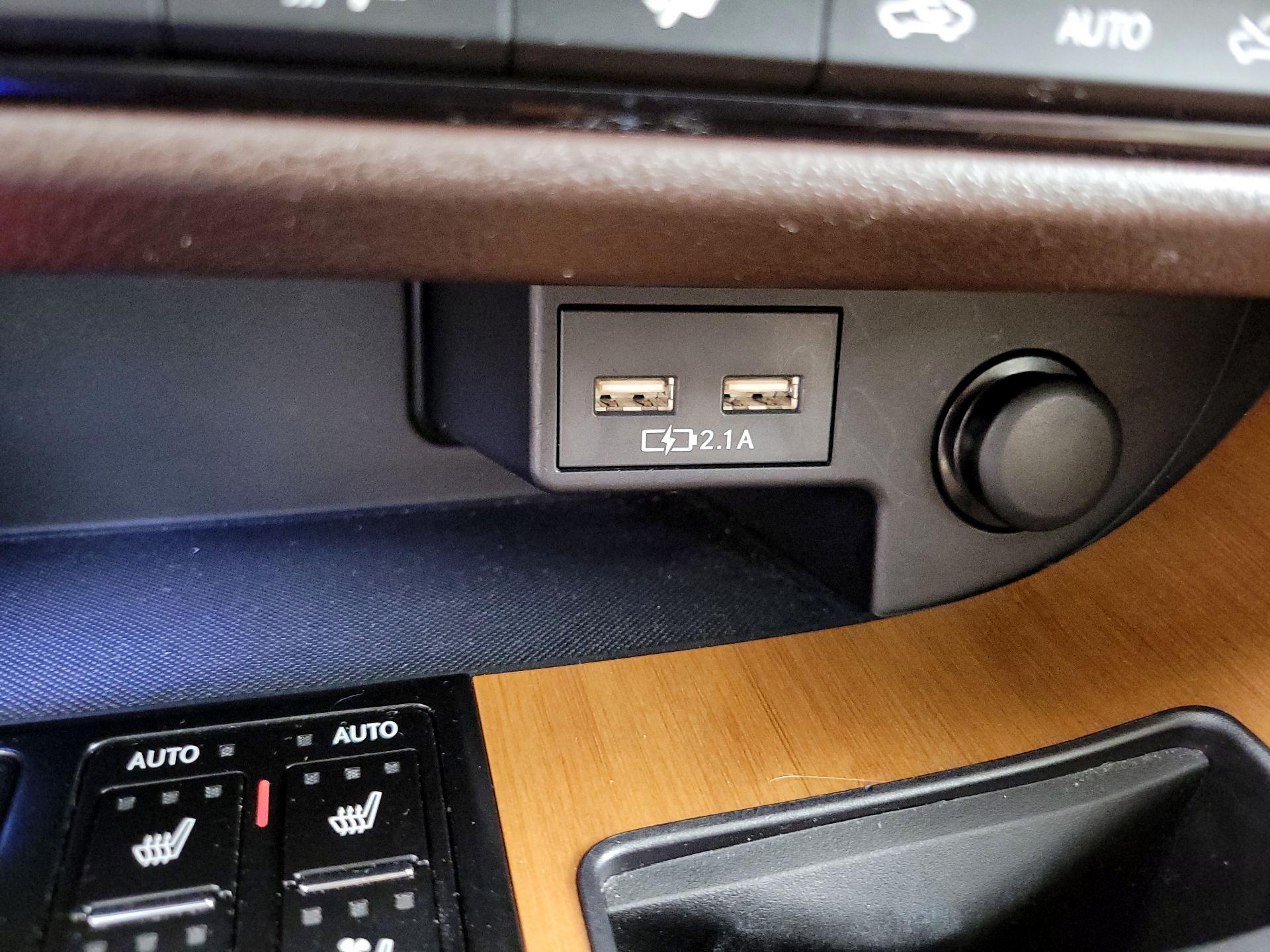 Thumbnail: 2020 Lexus RX - 19