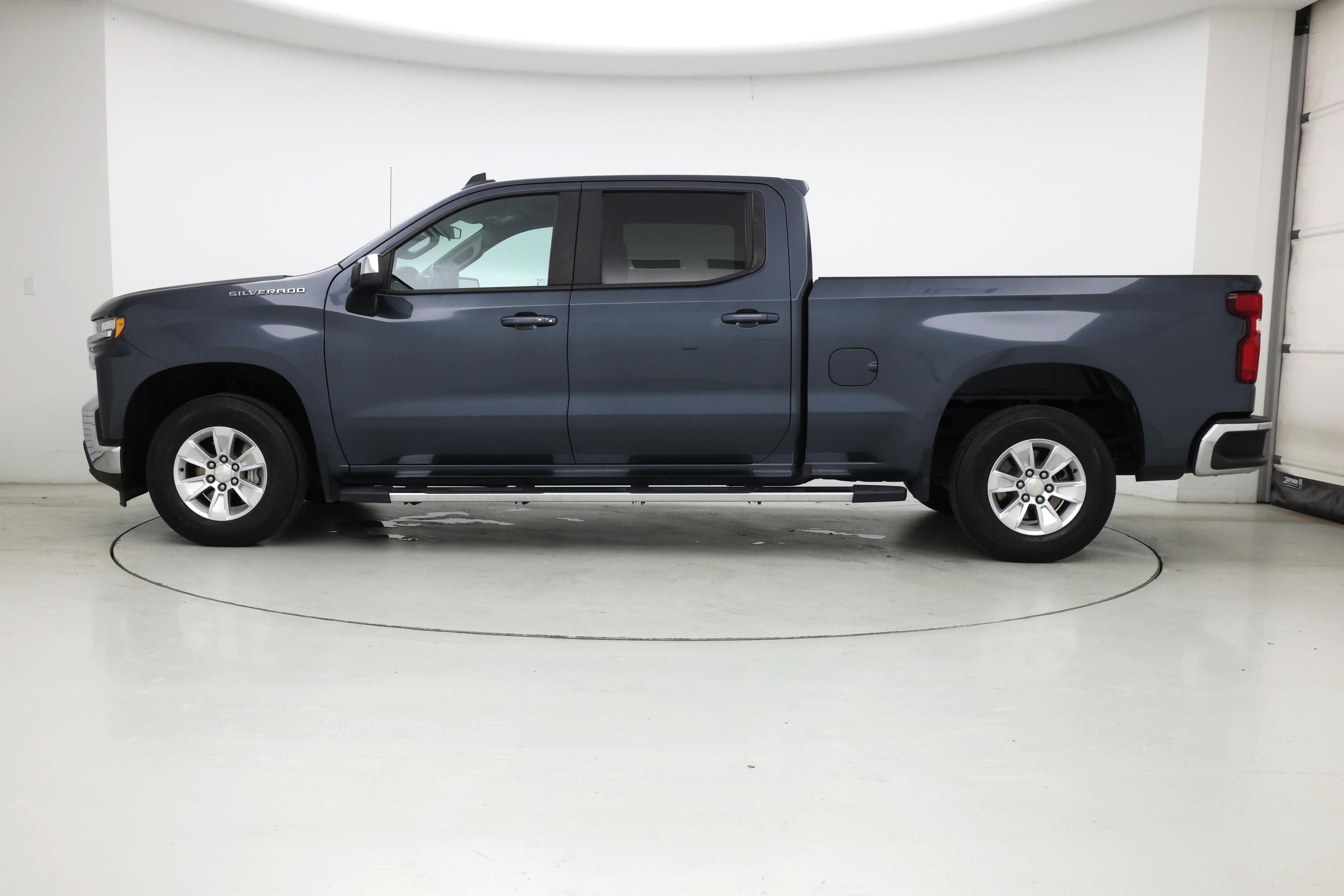 Thumbnail: 2021 Chevrolet Silverado 1500 - 3