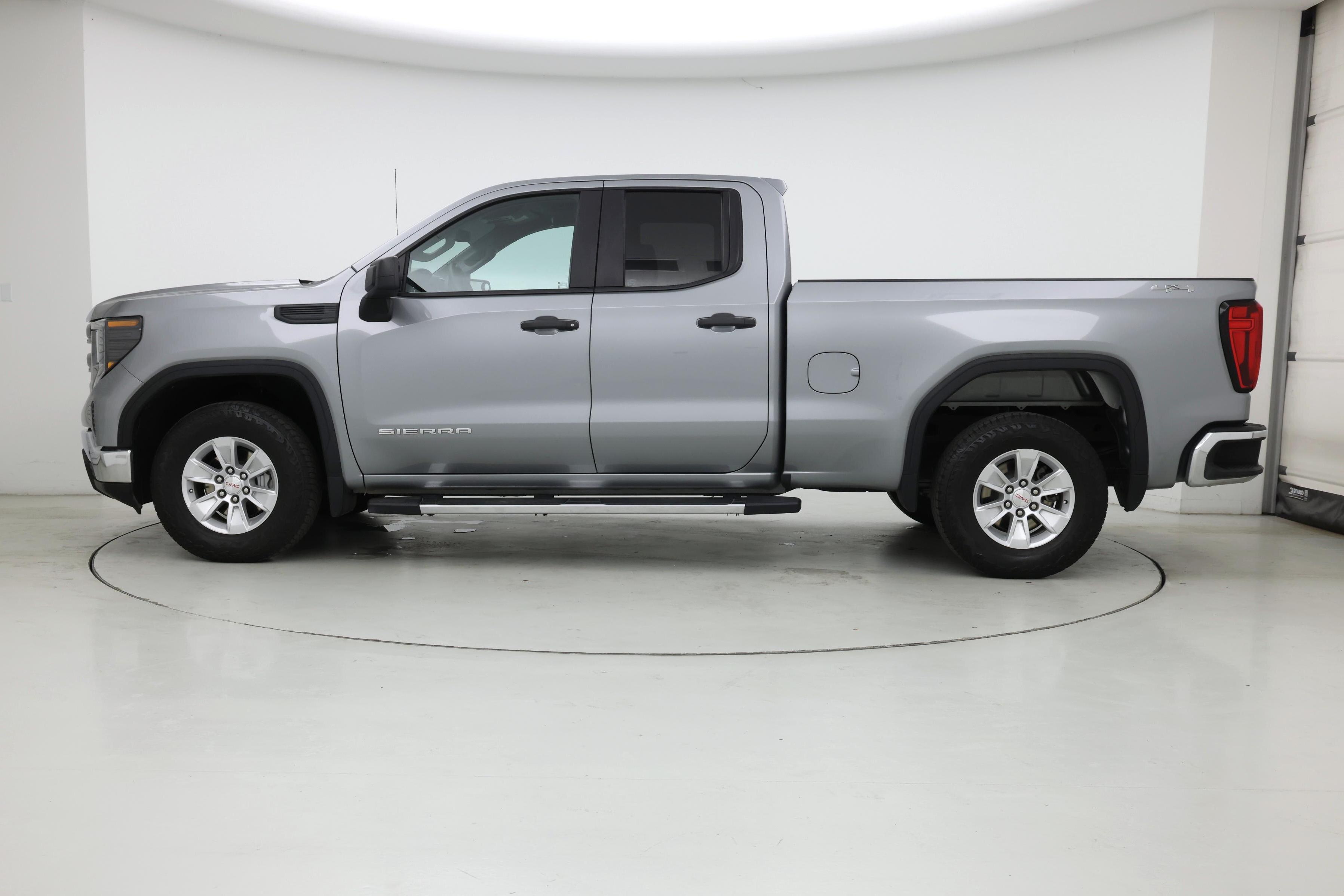 Thumbnail: 2023 GMC Sierra 1500 - 3