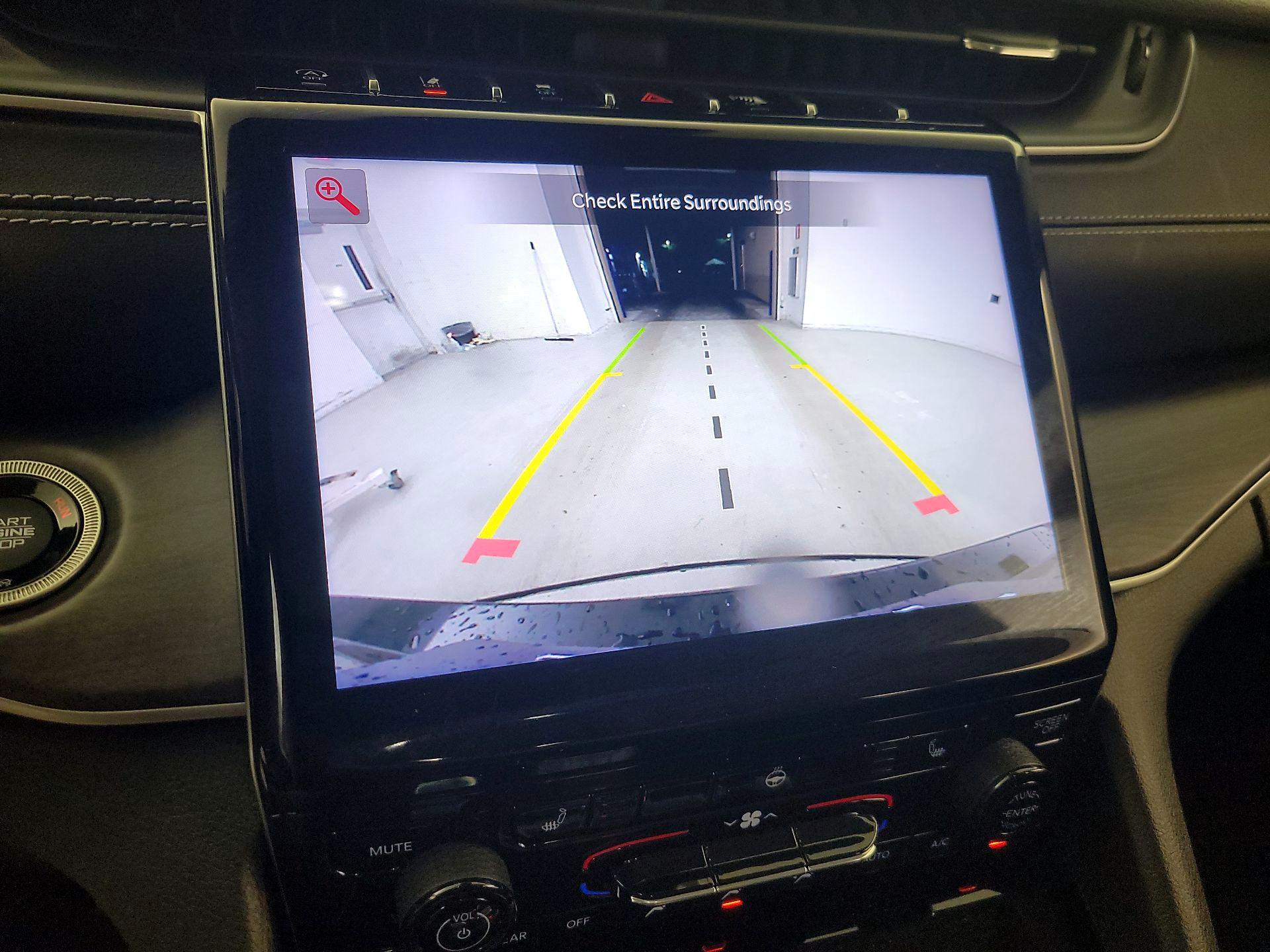 Thumbnail: 2021 Jeep Grand Cherokee L - 15