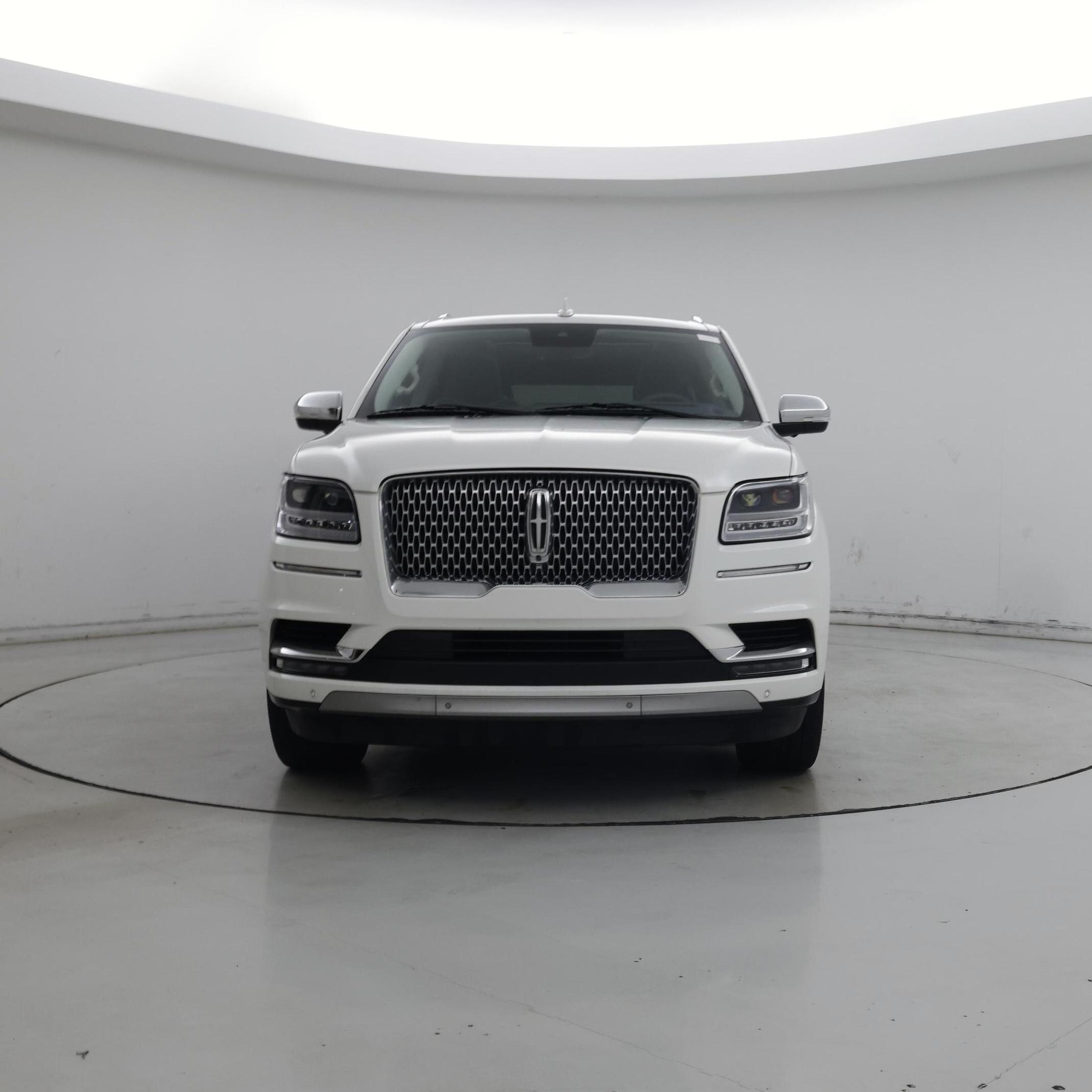 Thumbnail: 2021 Lincoln Navigator L - 5