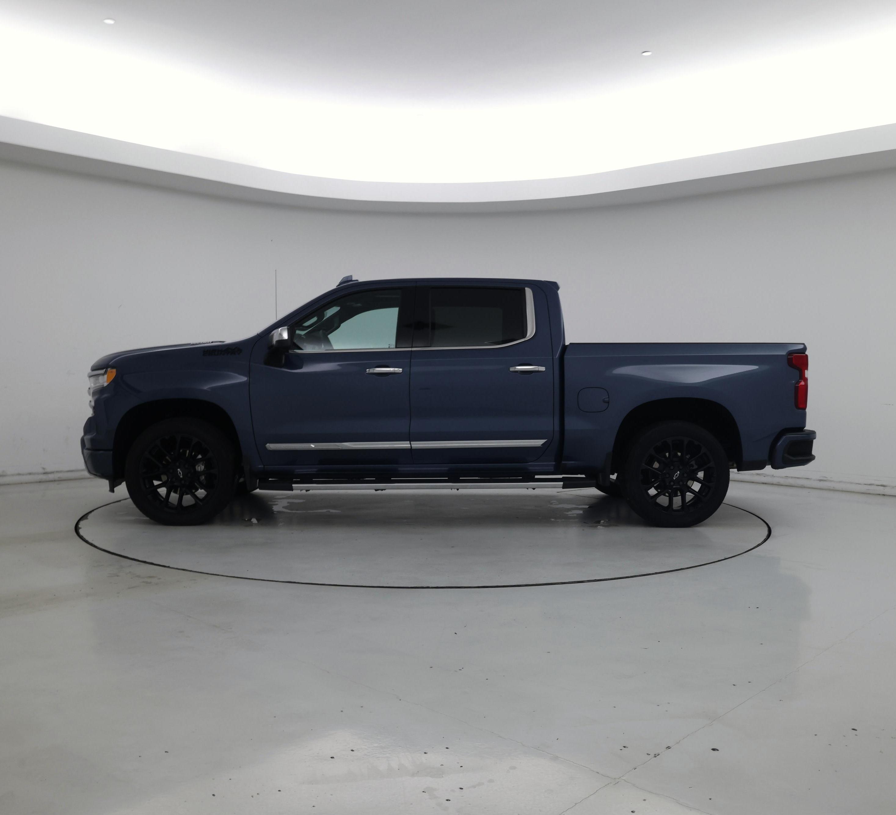 Thumbnail: 2024 Chevrolet Silverado 1500 - 3