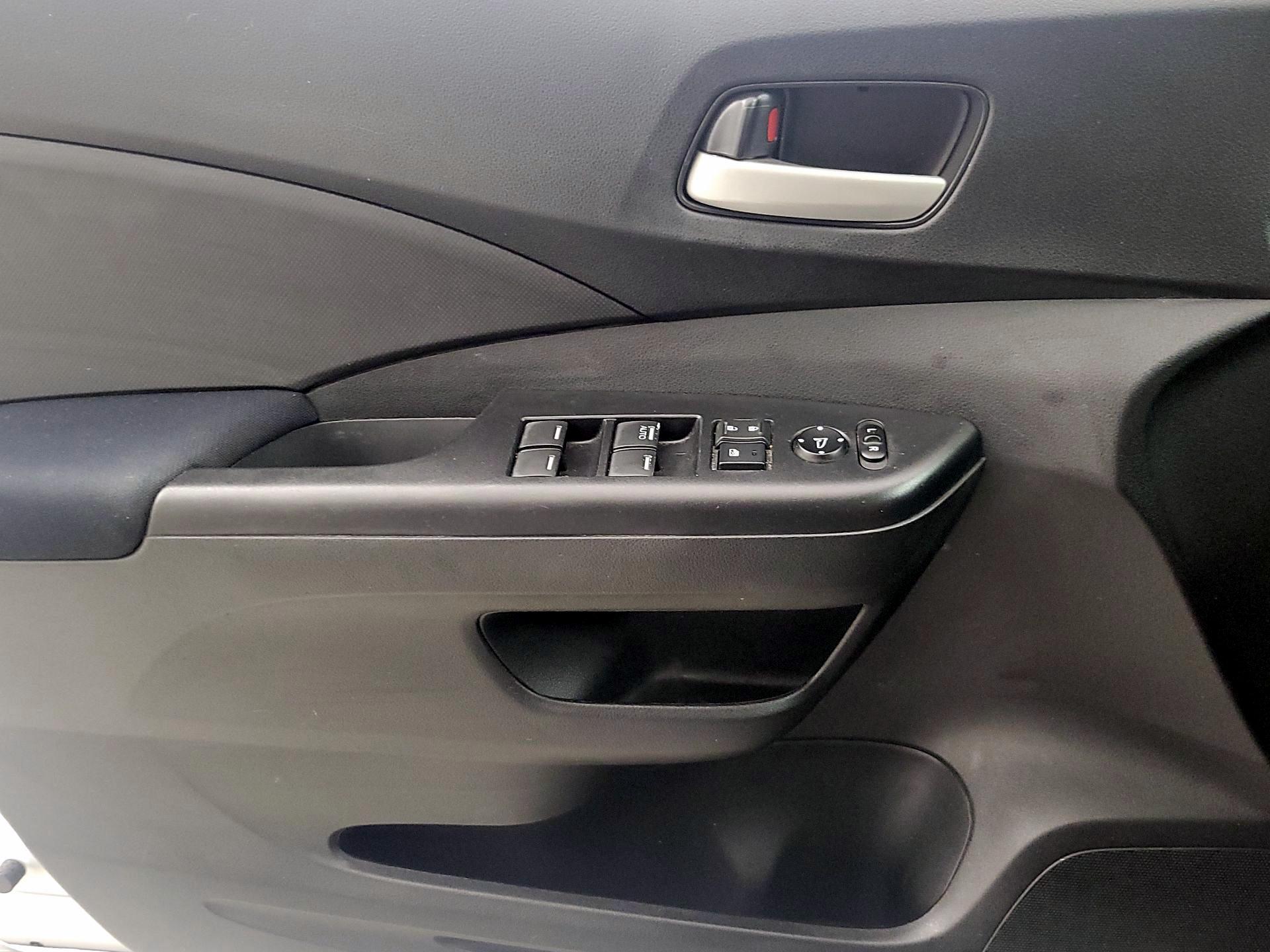 Thumbnail: 2016 Honda CR-V - 12