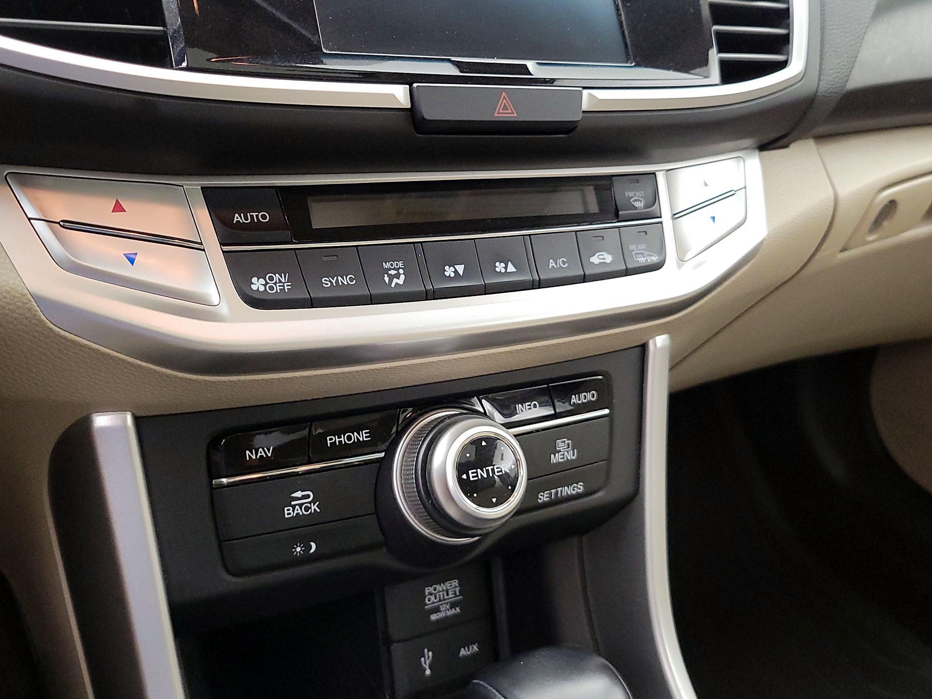 Thumbnail: 2014 Honda Accord - 17