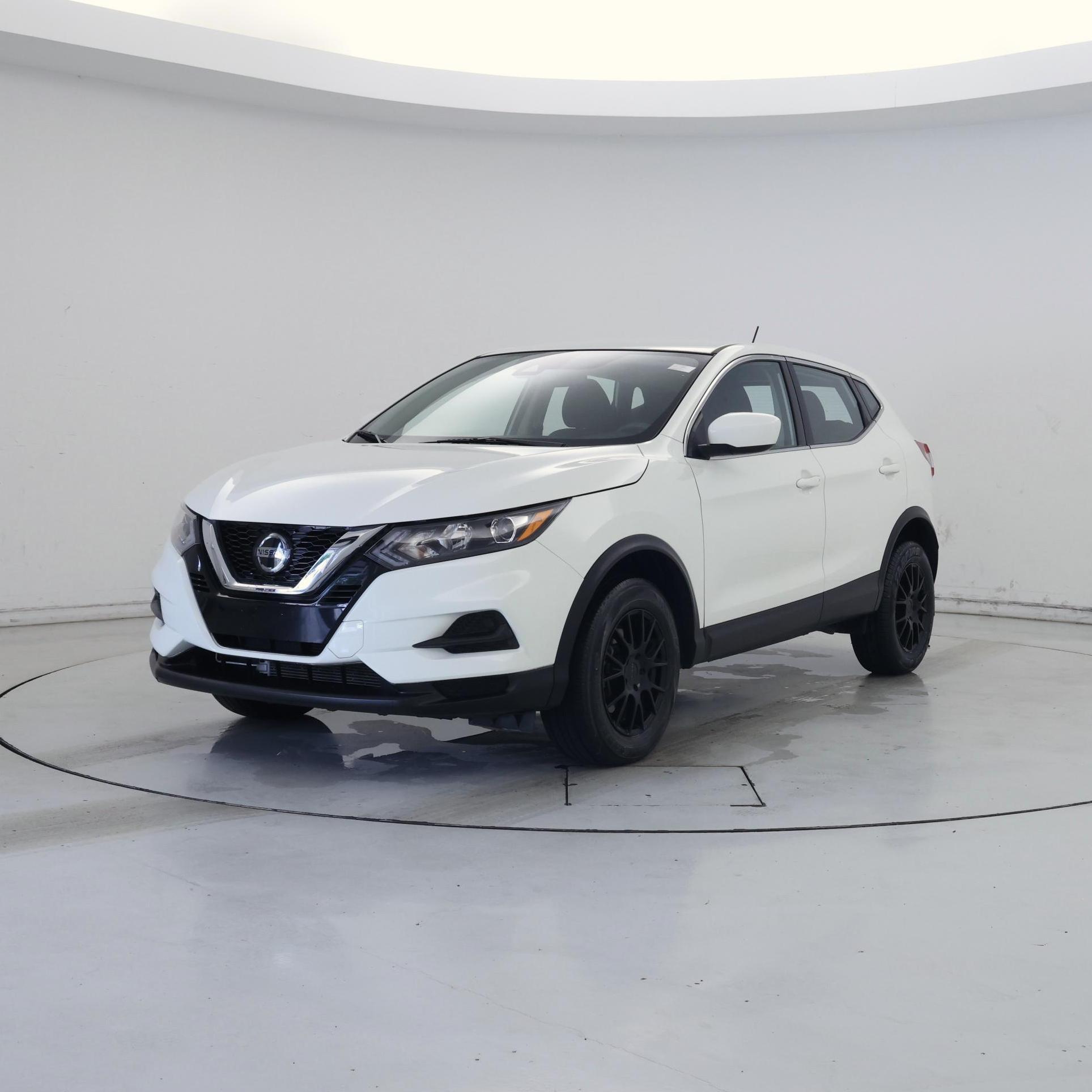 Thumbnail: 2020 Nissan Rogue Sport - 4
