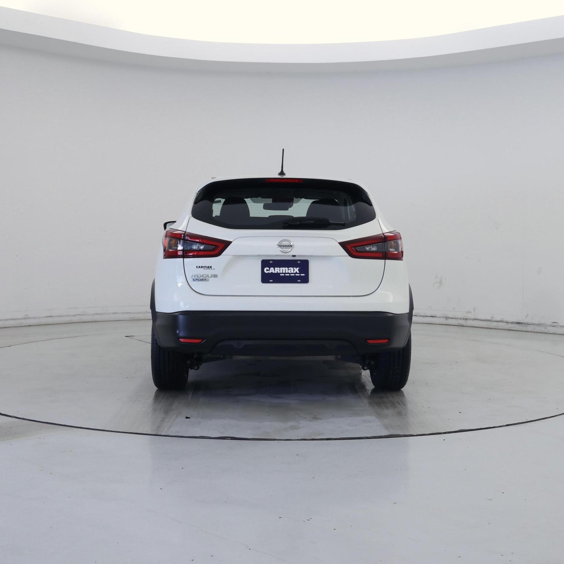 Thumbnail: 2020 Nissan Rogue Sport - 6
