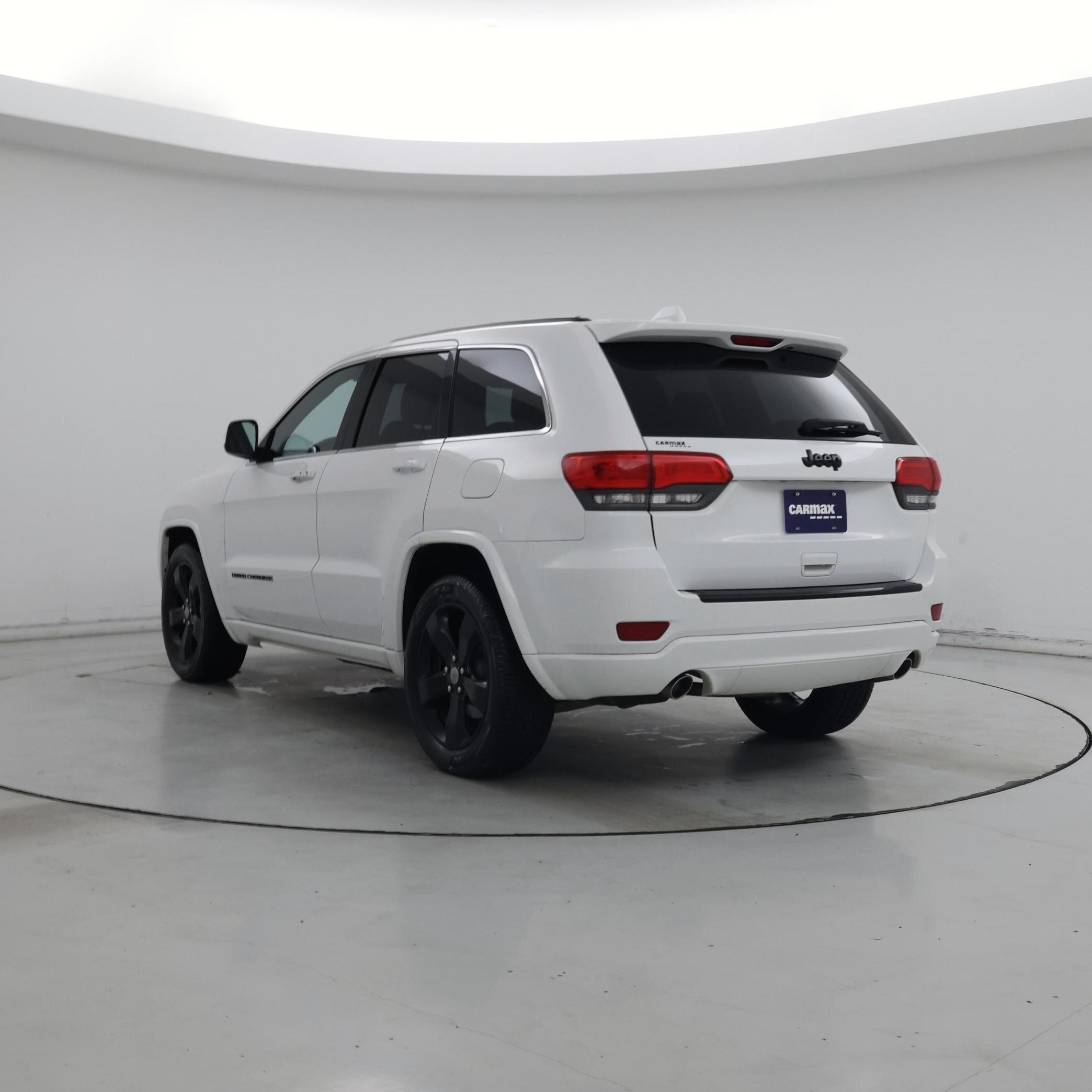 Thumbnail: 2015 Jeep Grand Cherokee - 2