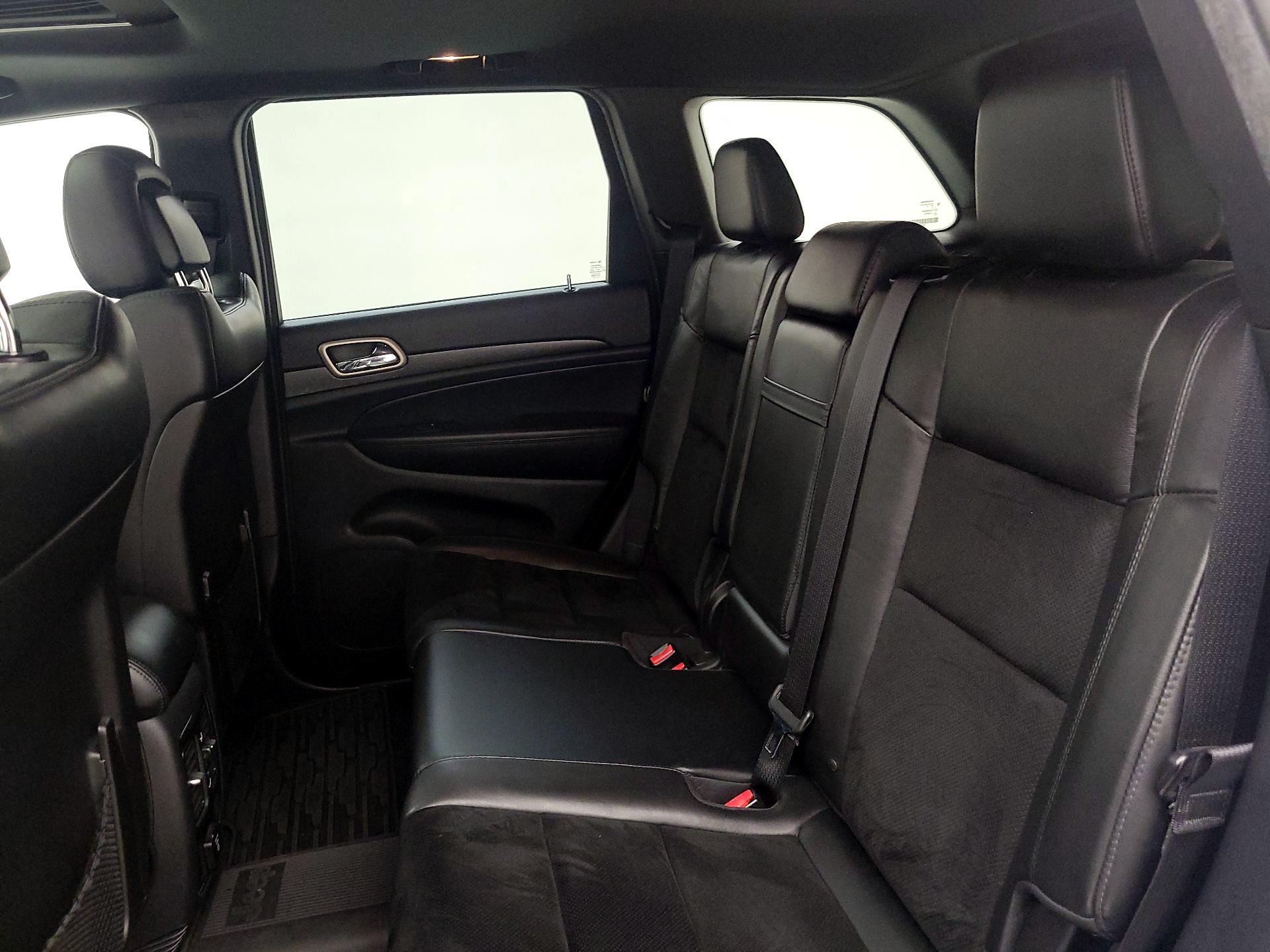 Thumbnail: 2015 Jeep Grand Cherokee - 19