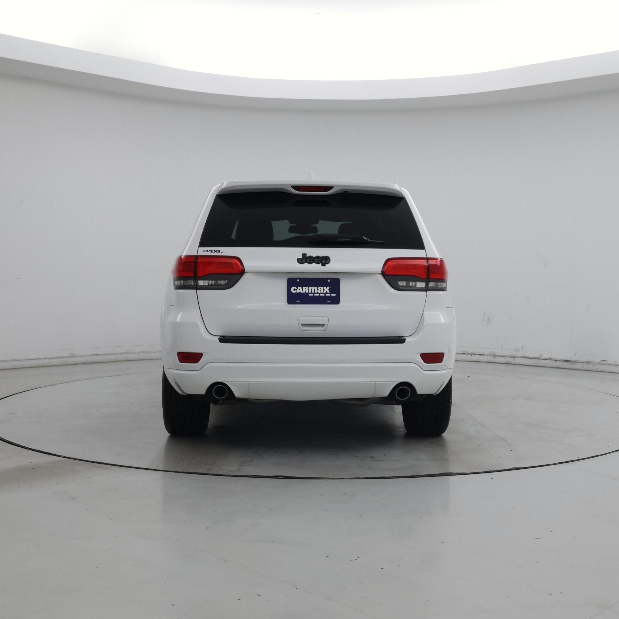 Thumbnail: 2015 Jeep Grand Cherokee - 6