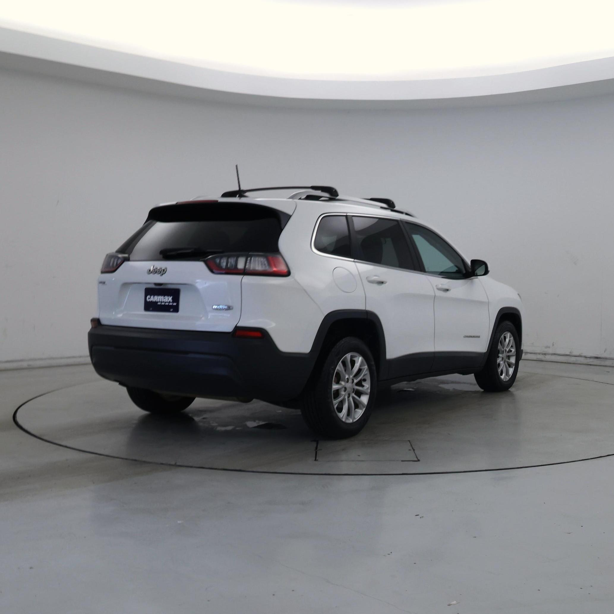 Thumbnail: 2019 Jeep Cherokee - 8