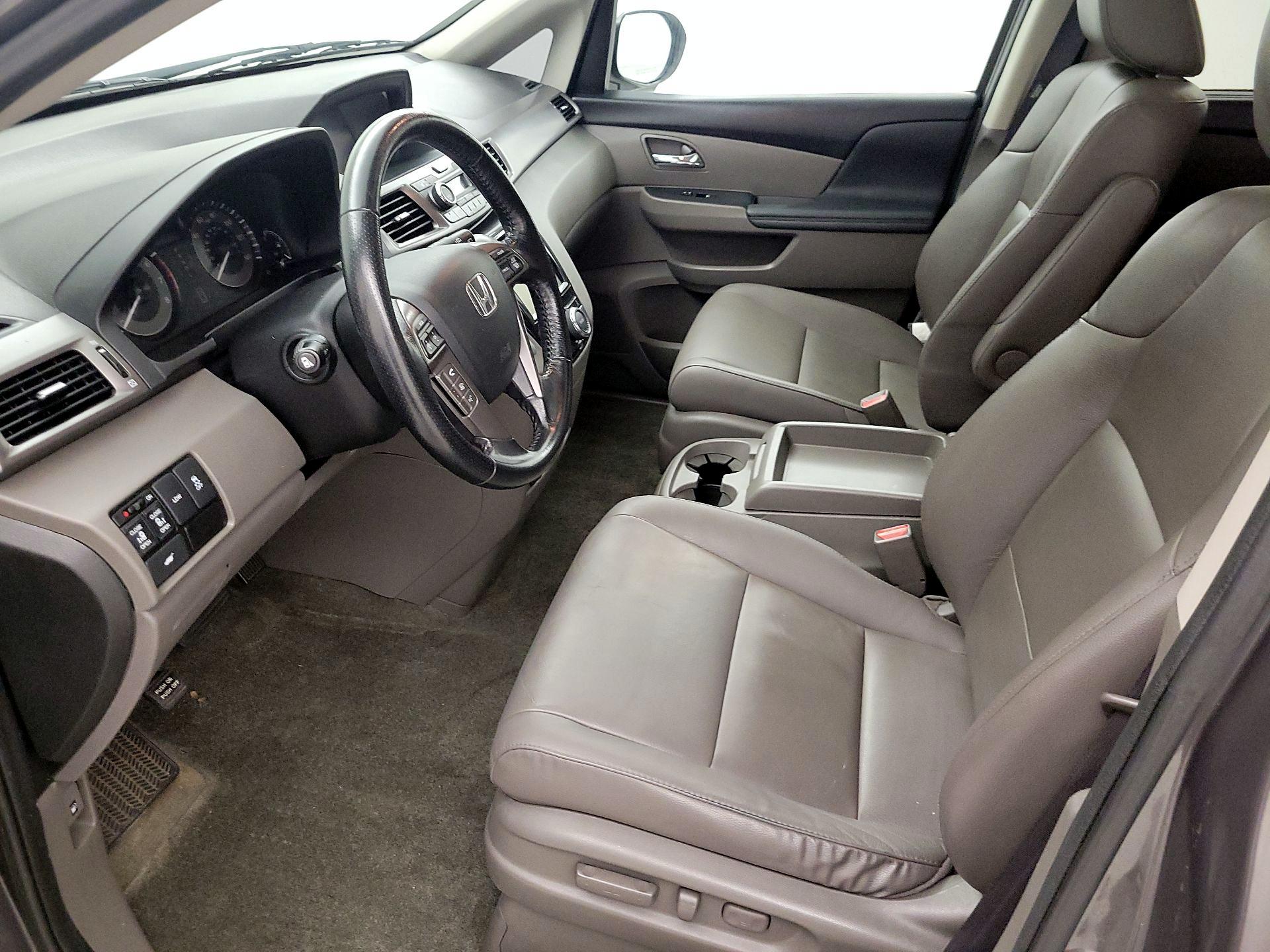 Thumbnail: 2015 Honda Odyssey - 11