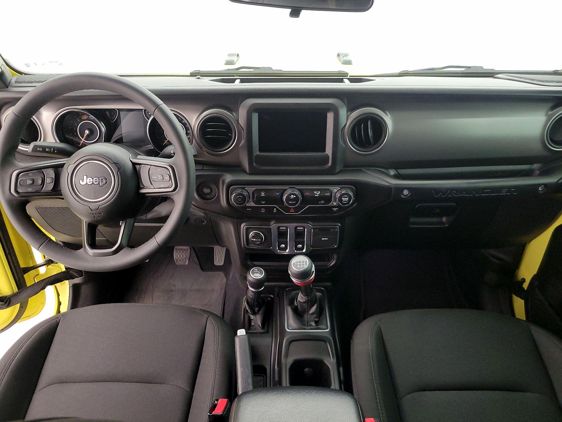 Thumbnail: 2023 Jeep Wrangler - 9