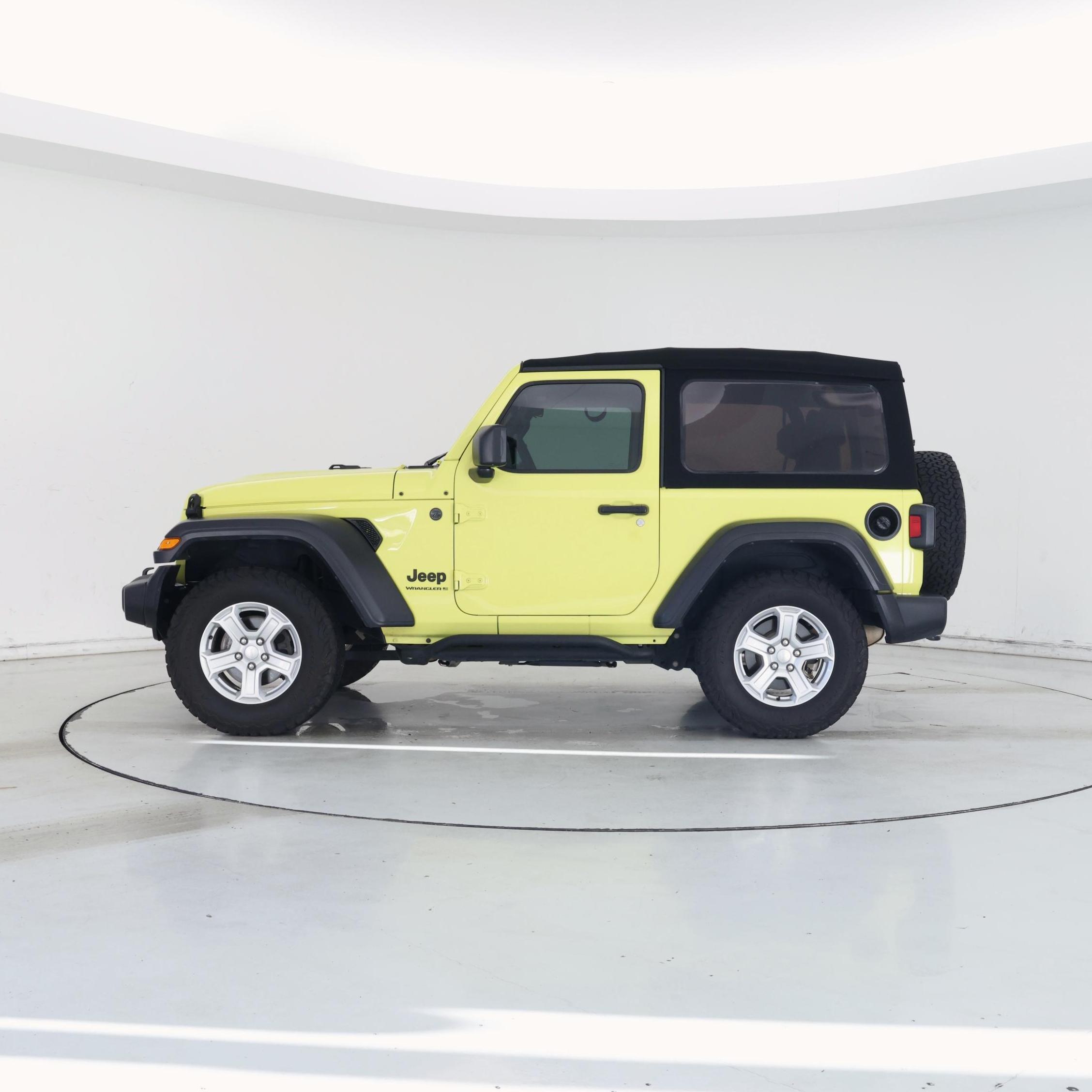 Thumbnail: 2023 Jeep Wrangler - 3