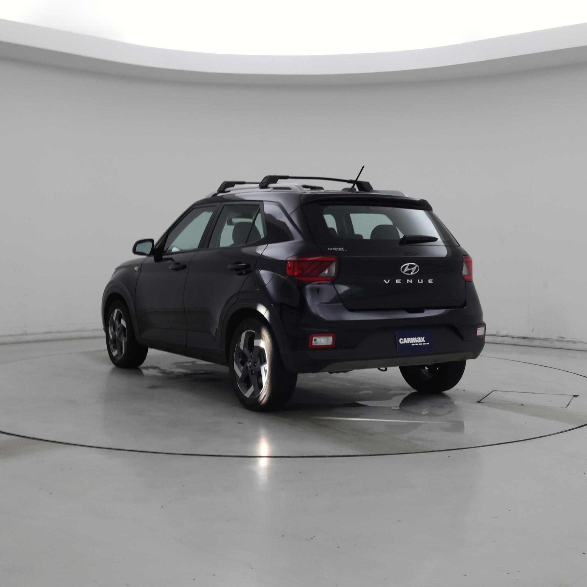 Thumbnail: 2024 Hyundai Venue - 2