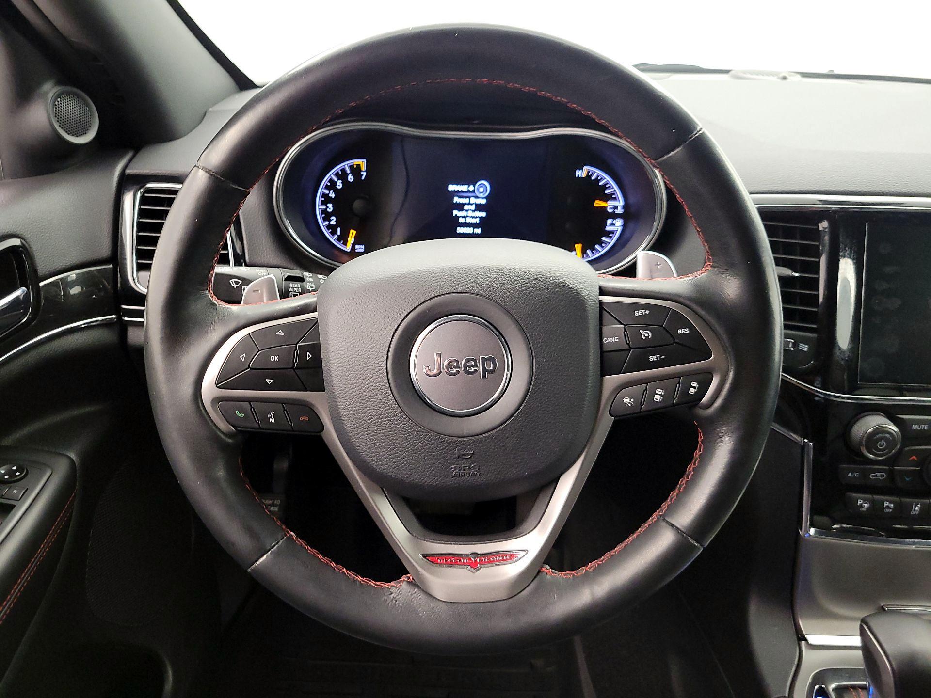 Thumbnail: 2020 Jeep Grand Cherokee - 10