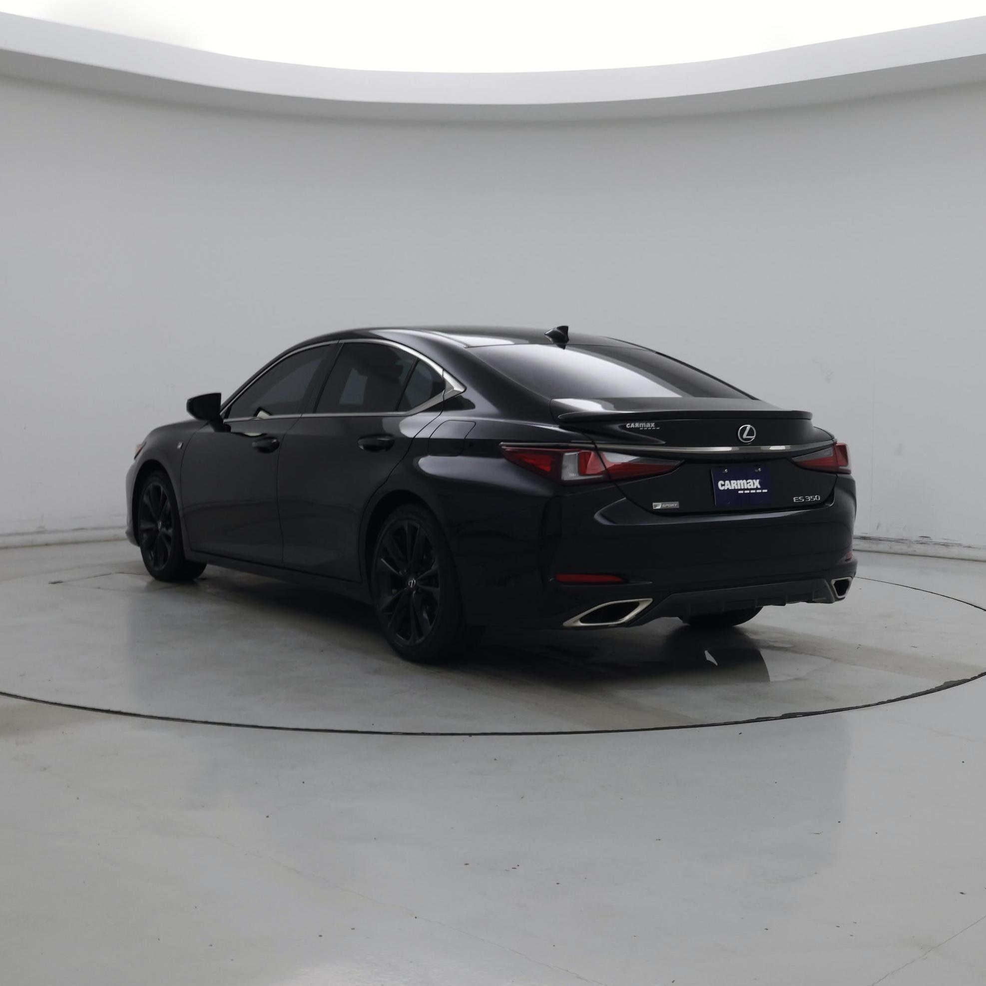 Thumbnail: 2021 Lexus ES - 2
